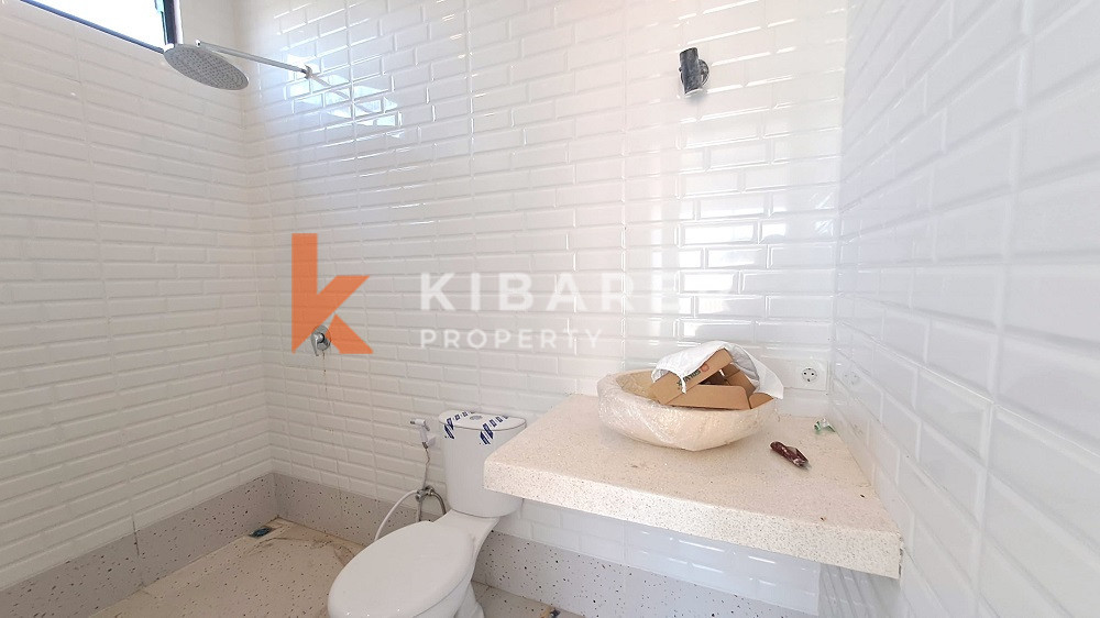 Unfurnished Three Bedroom Enclosed Living Villa with Balcony Located in Canggu Area — image 12