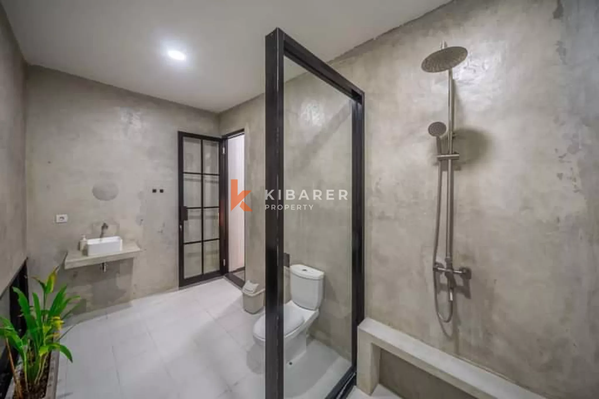 two-Bedroom Industrial-Style Villa with Enclosed Living in Berawa — image 16