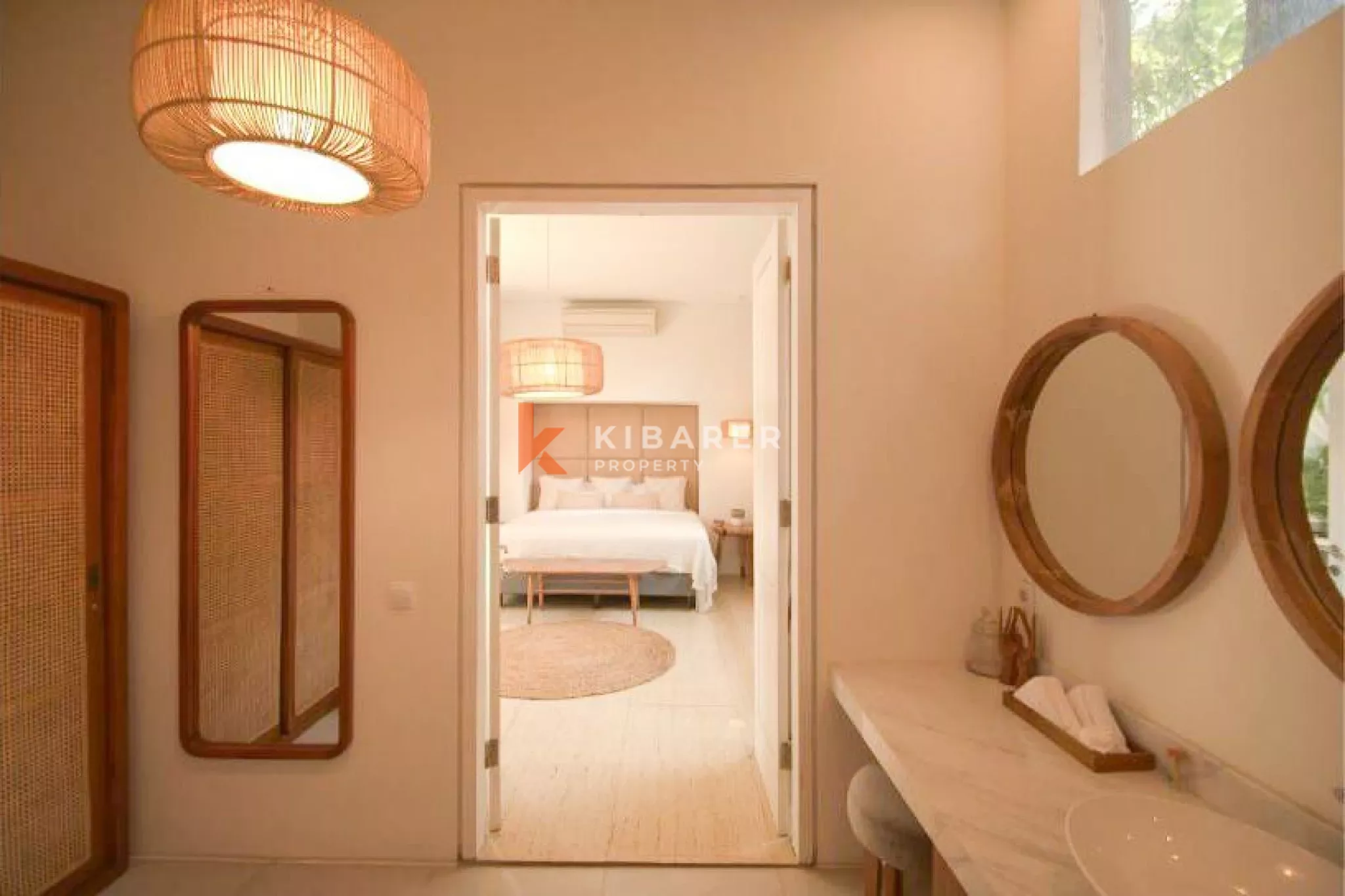 Luxurious Five-Bedroom Villa with Office and Private Guest Villa in Petitenget Area — image 19