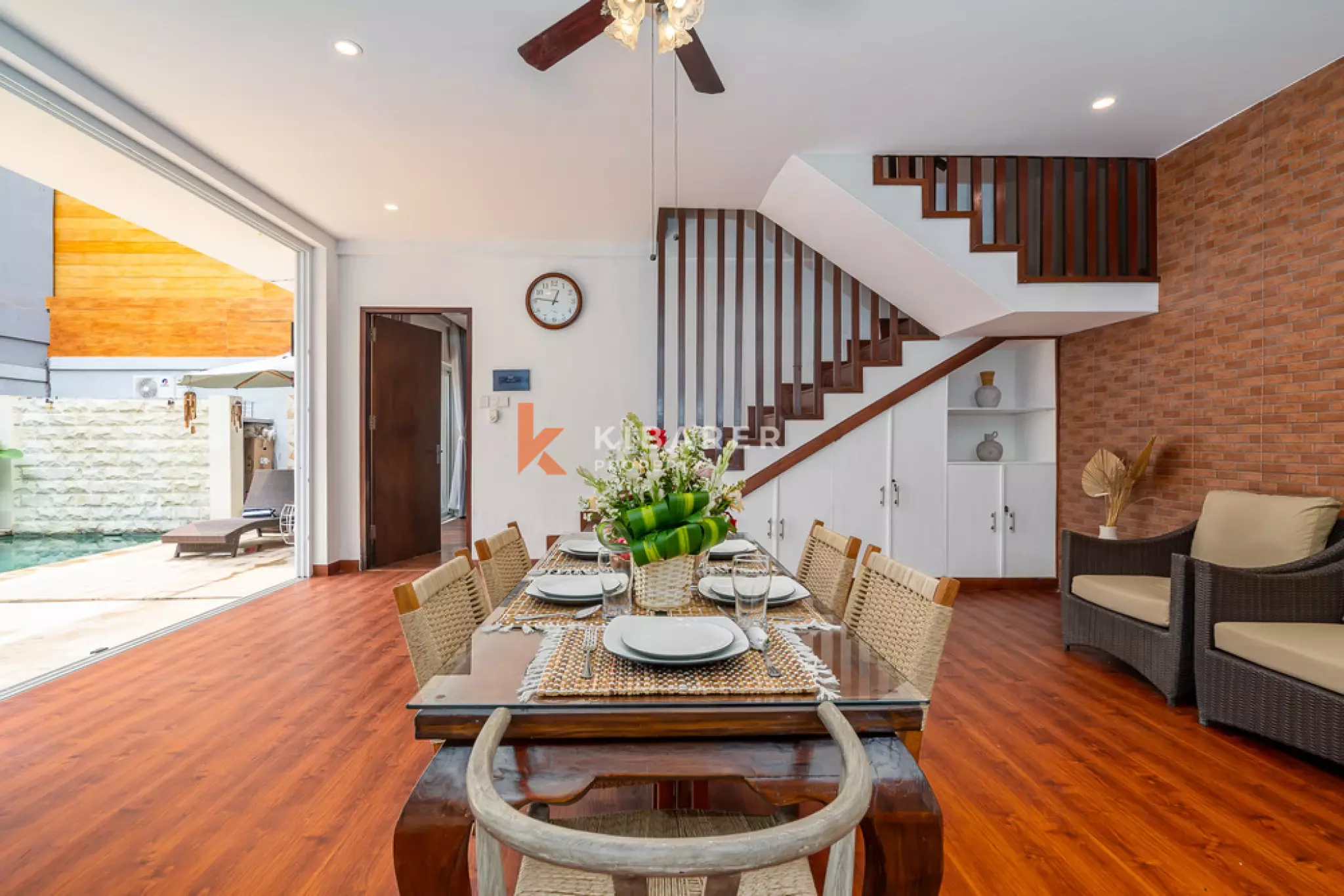 Exquisite Three-Bedroom Villa with Enclosed Living Room in Umalas — image 15