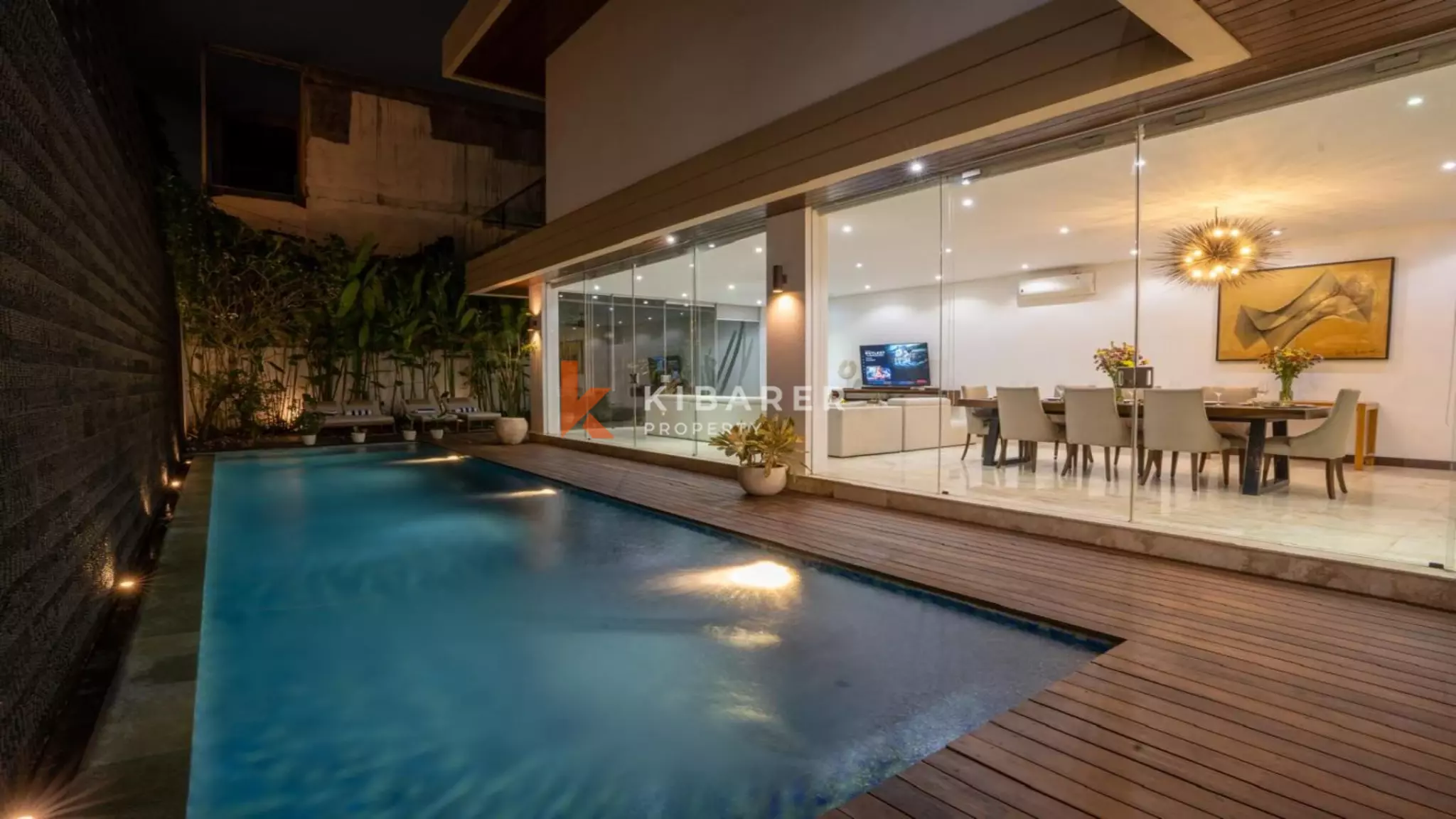Four-Bedroom Gated Villa in a Prime Location in Berawa — image 2
