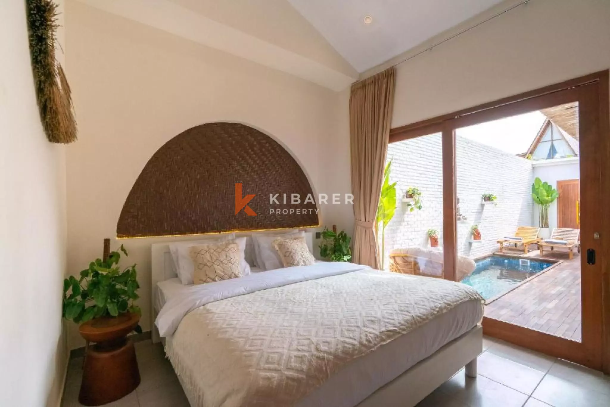 Modern Two Bedroom Villa in Munggu — image 10