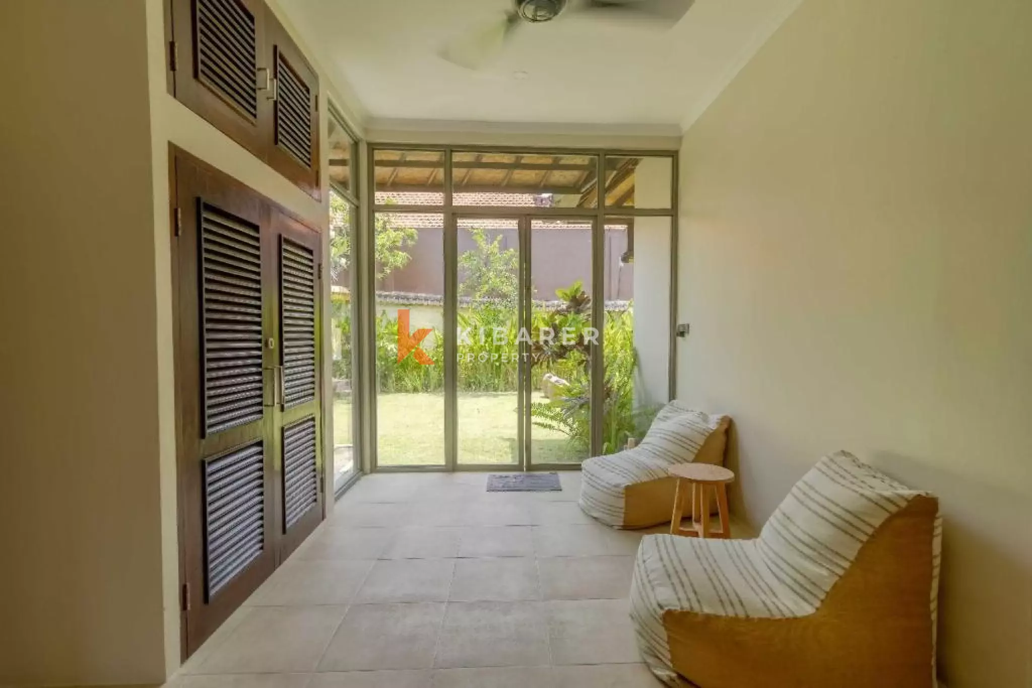 Three-Bedroom Villa with Enclosed Living Room in Umalas — image 12