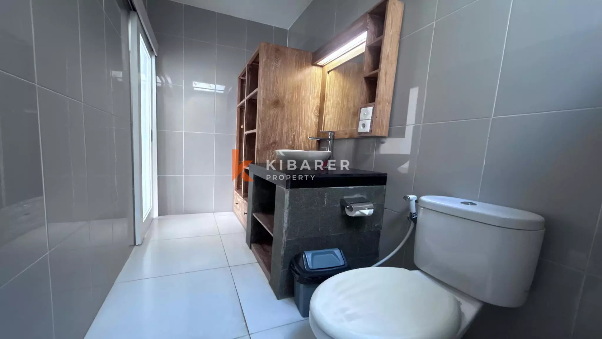 Charming Three-Bedroom Villa with Open Living Concept in Prime Berawa Location — image 17