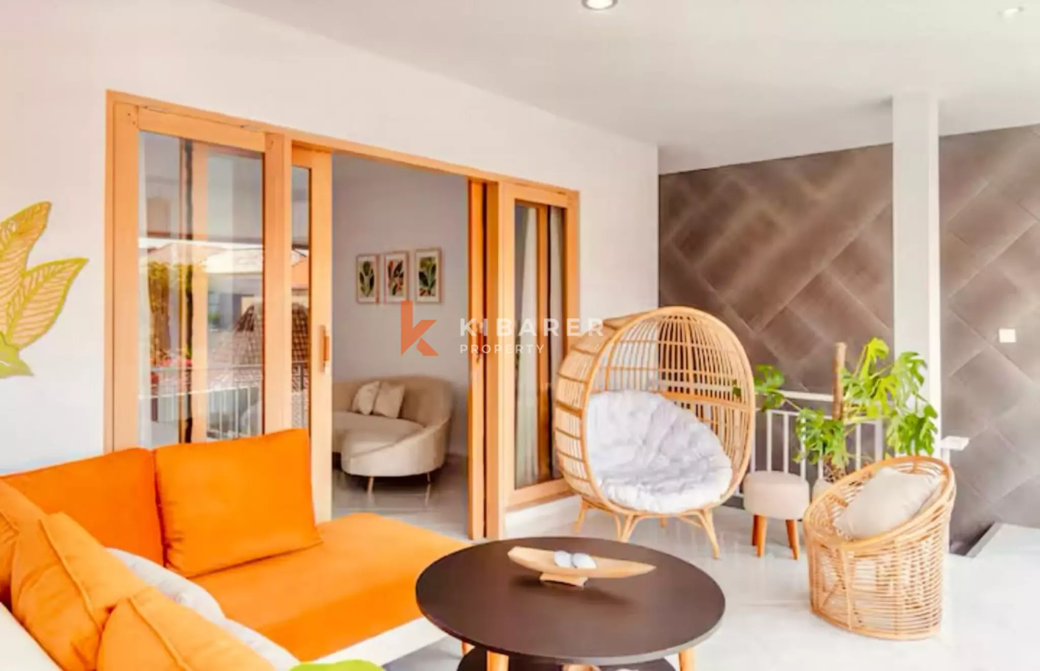 Three Bedroom Villa with Garden in Canggu Area — image 11