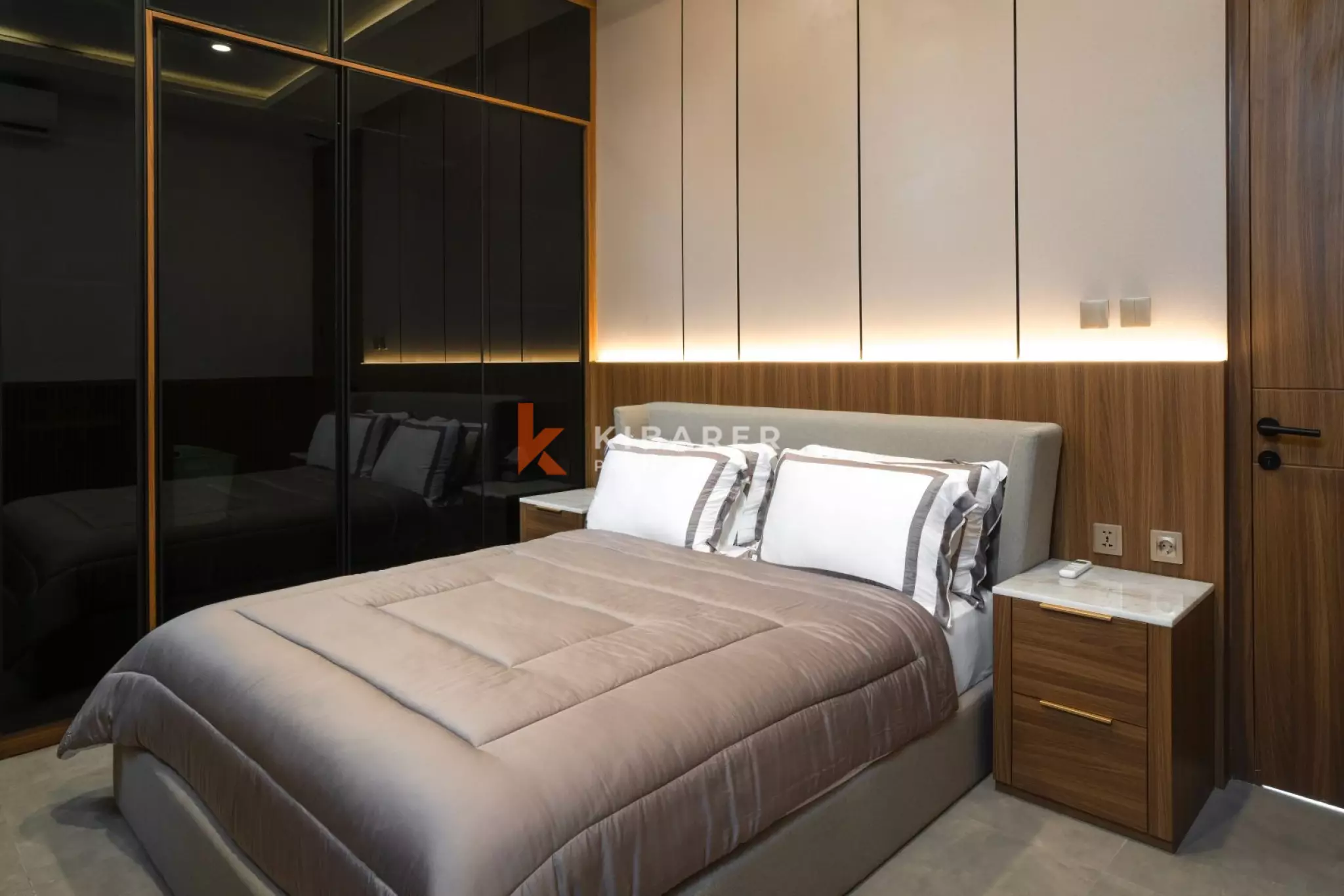 Three-Bedroom Villa with Bathrooms in Canggu with Private Living Room — image 12