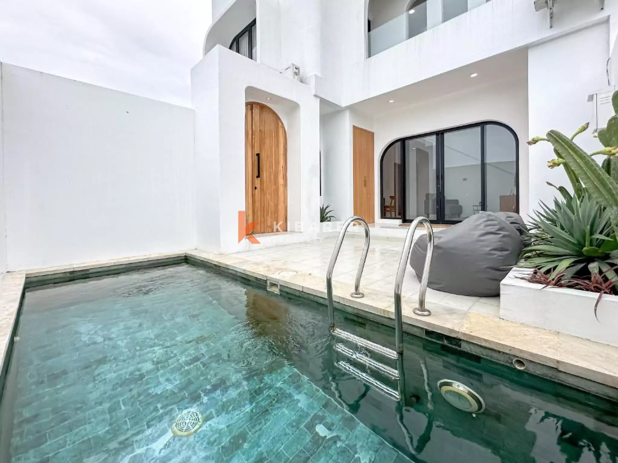 Aesthethic Two-bedroom Villa in Kedungu