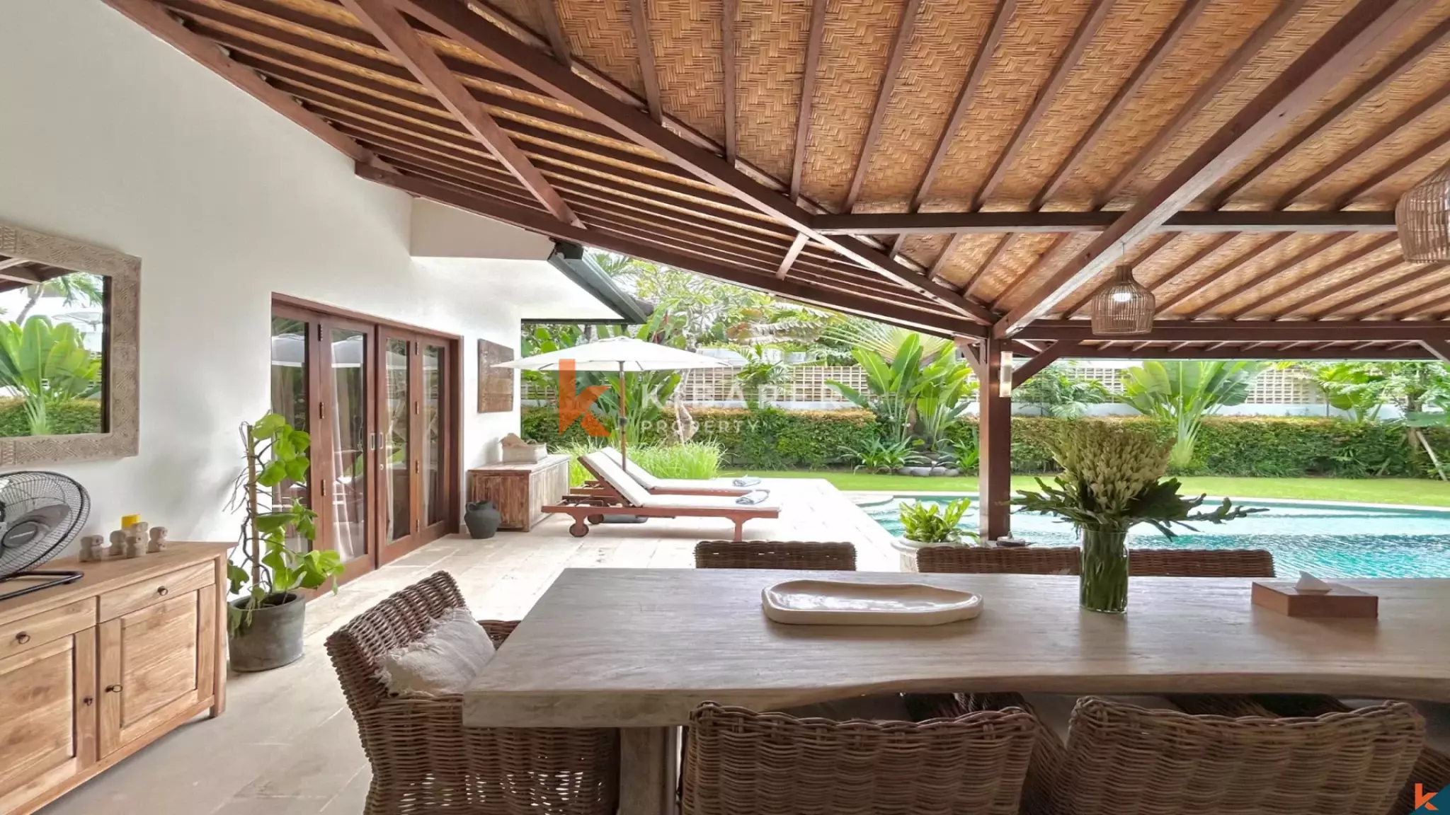 Charming Three-Bedroom Private Villa in Berawa — image 6