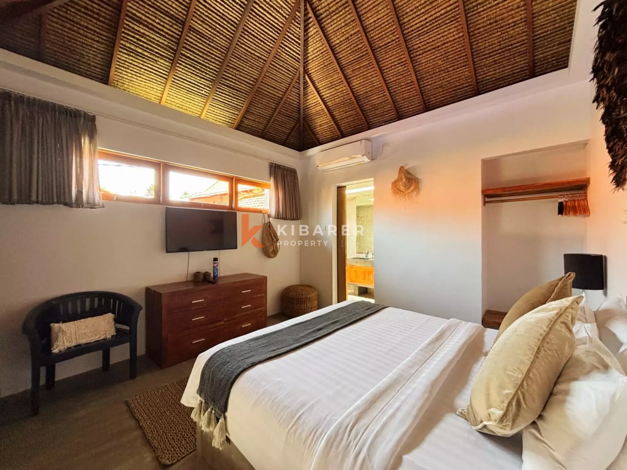 Charming Two-Bedroom Industrial Villa Located in Canggu — image 15
