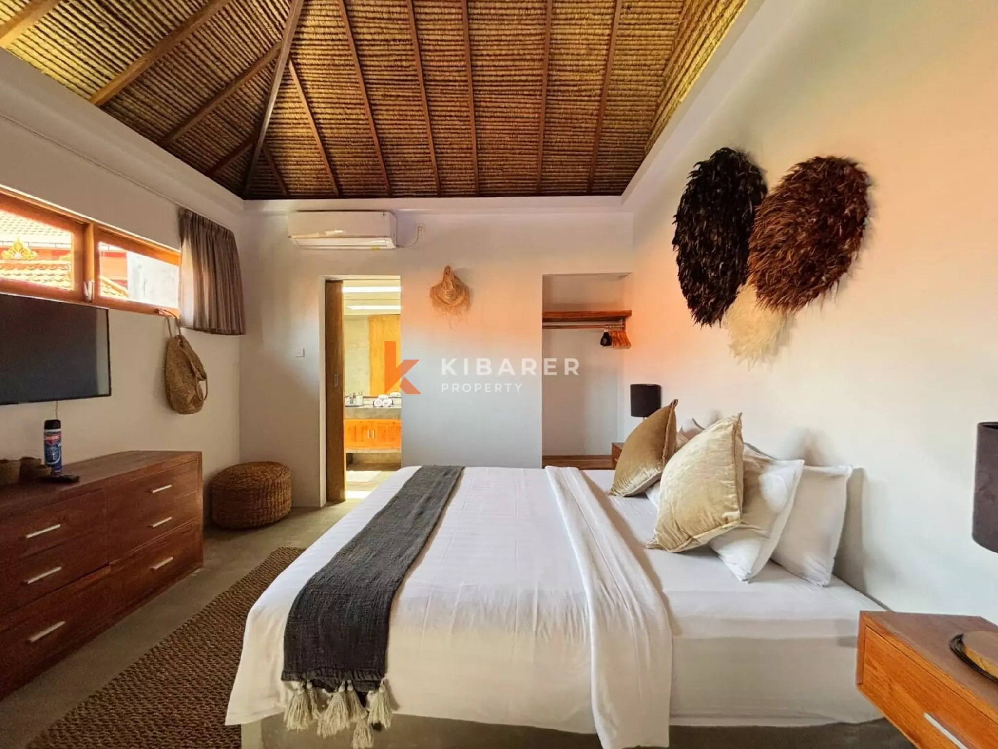 Charming Two-Bedroom Industrial Villa Located in Canggu — image 14