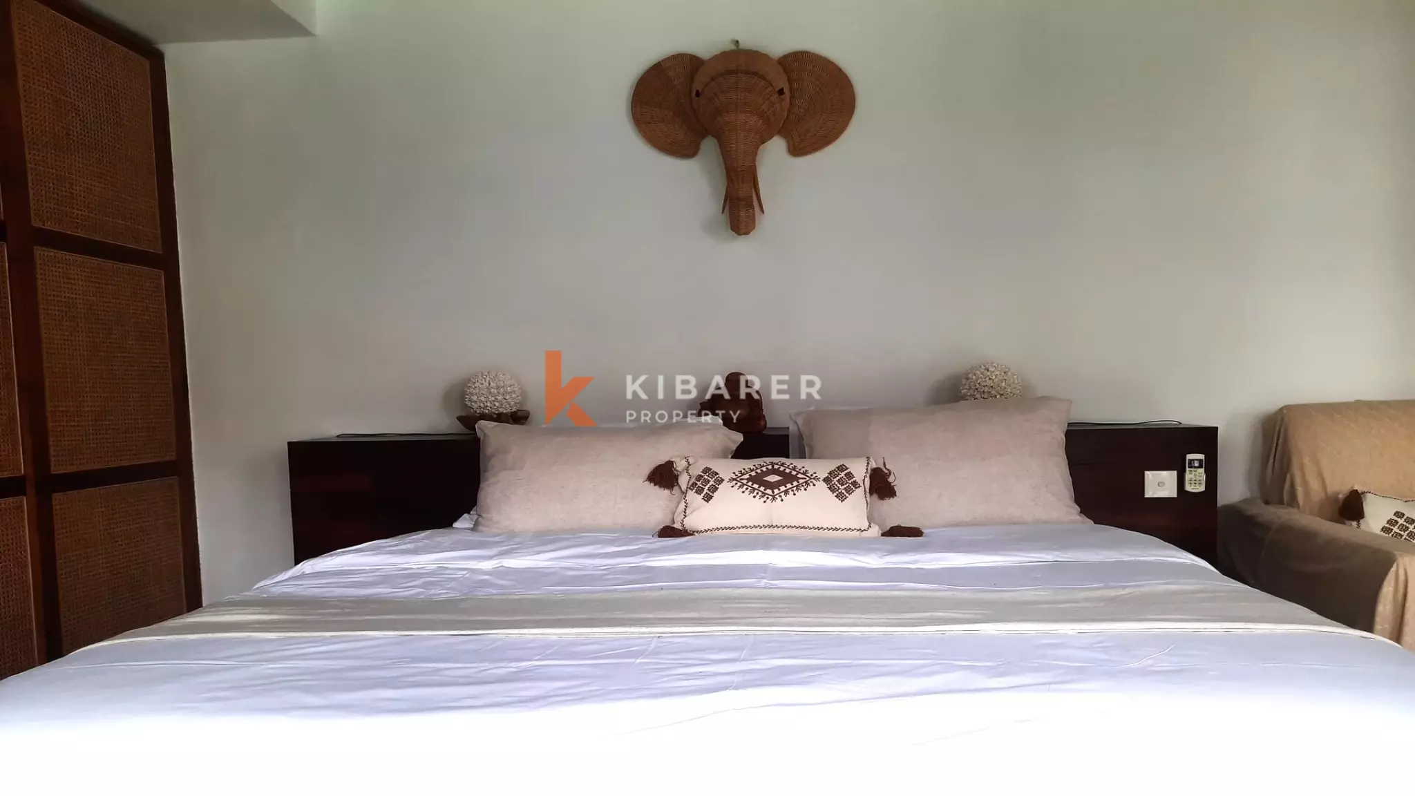 Charming One-Bedroom Open Living Room Villa Set in Seminyak — image 10