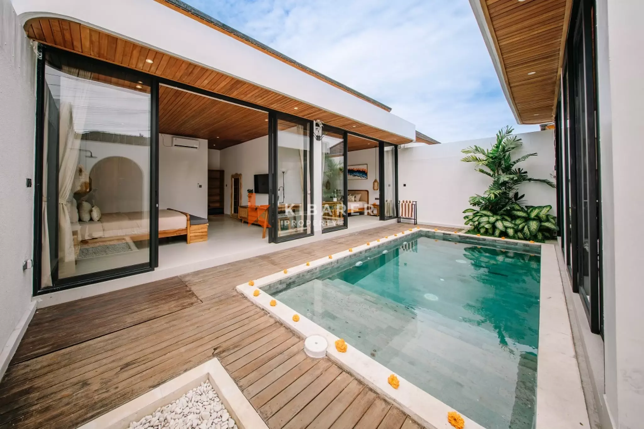 Tranquil Modern Two-Bedrooms Villa in Canggu Area
