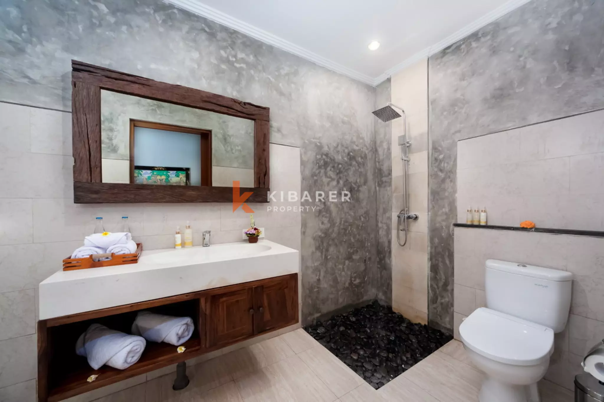 Balinese Two-Bedroom Villa with Pool and Open Living Room in Seminyak — image 7