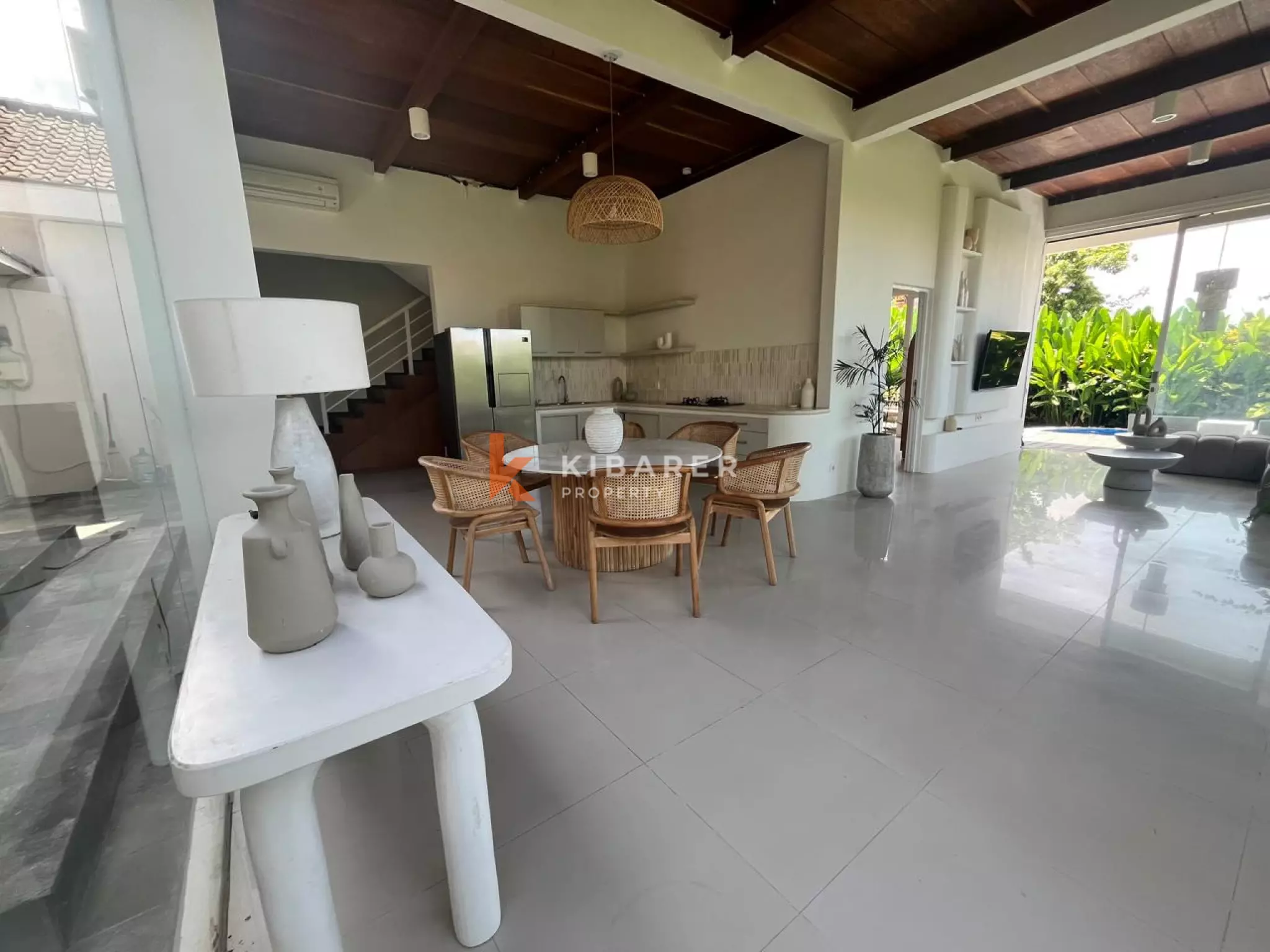 4BR Villa for Rent in Canggu, Bali — image 9
