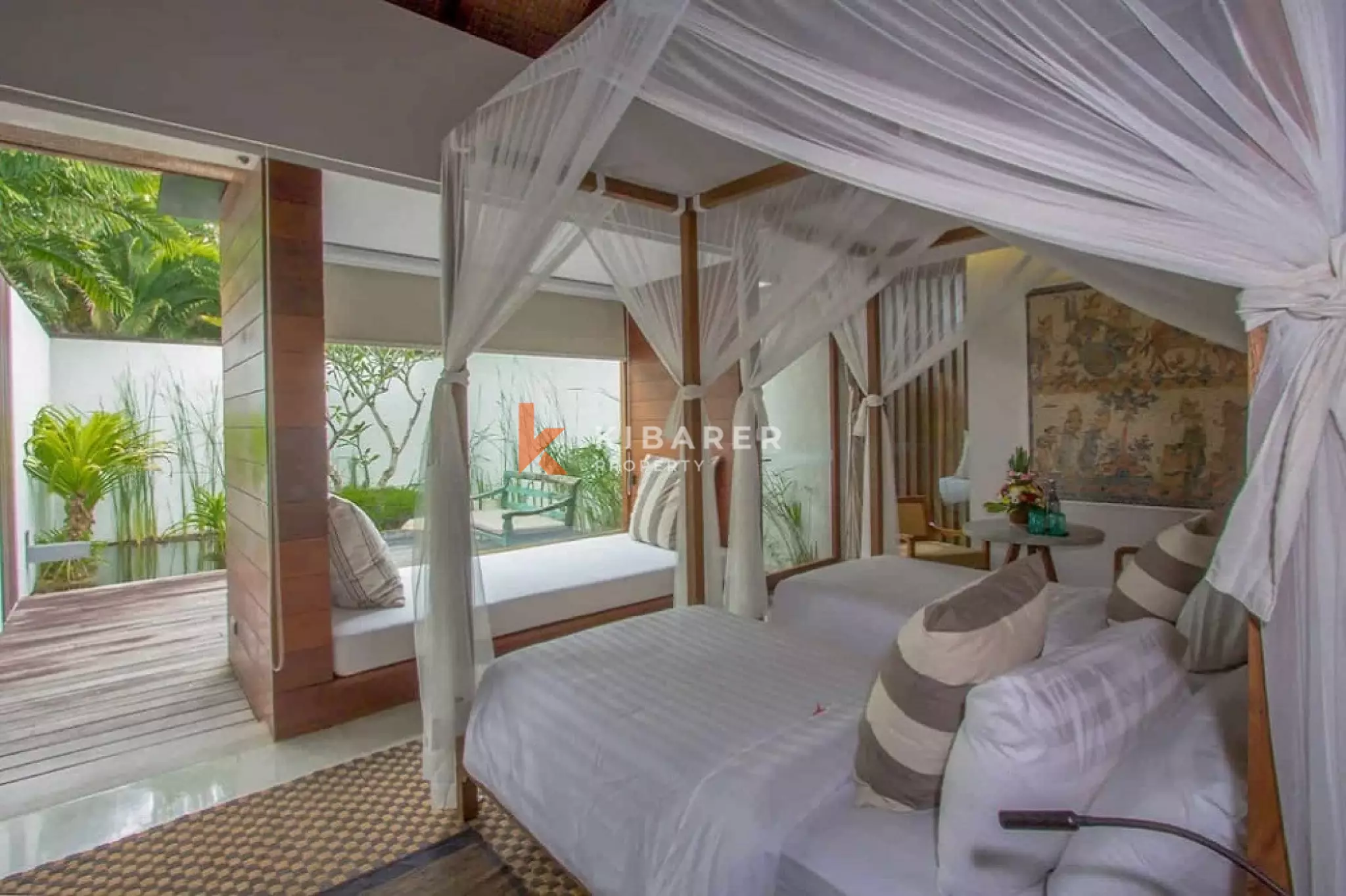 Spacious Seven-Bedroom Villa Residence in Cemagi — image 10