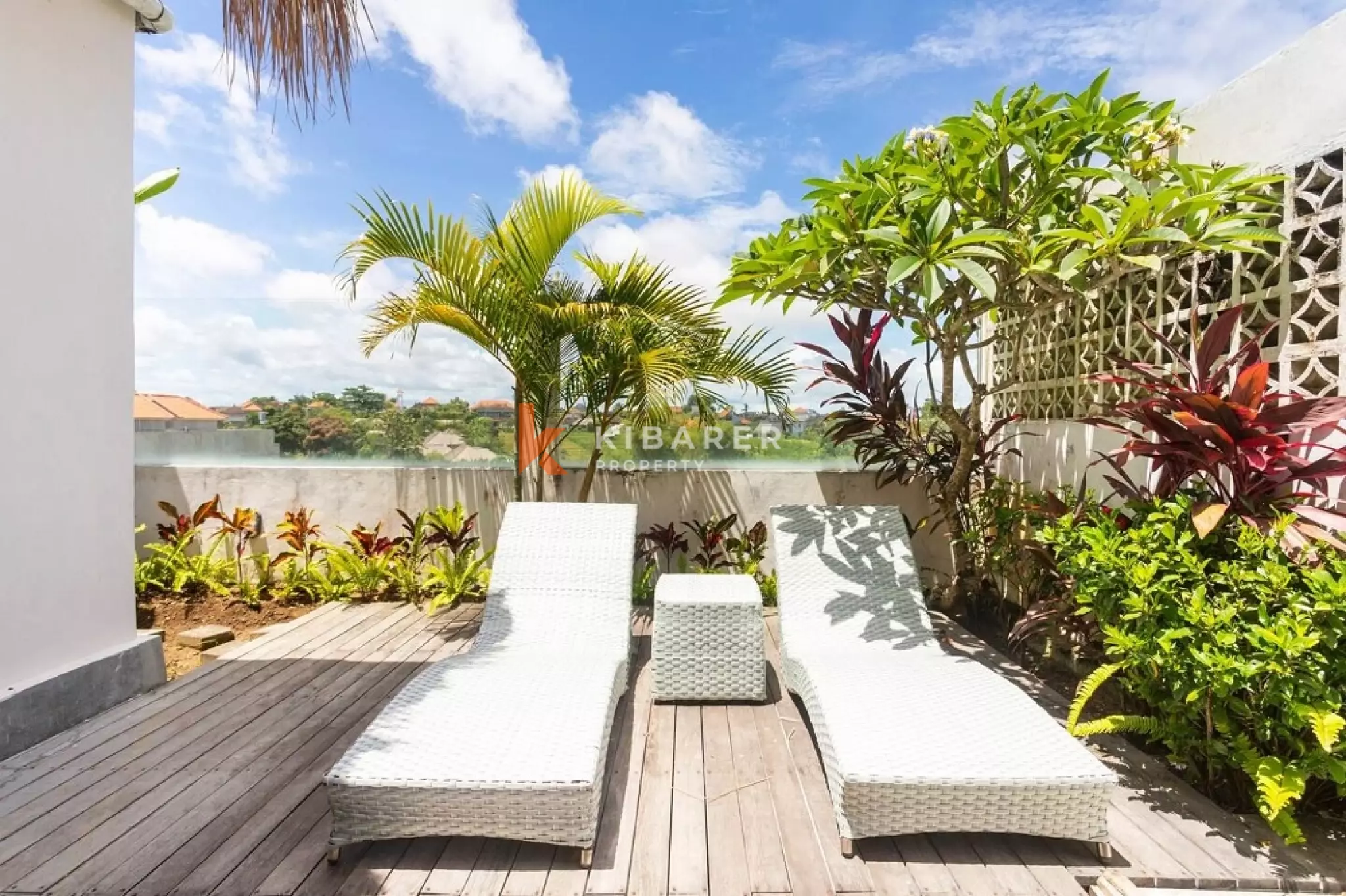 Simply Three-Bedrooms Open Living Villa in Pererenan Area — image 7