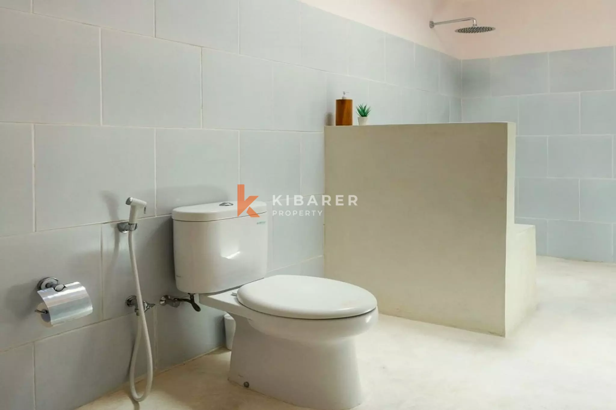 Simply Three-Bedrooms Open Living Villa in Pererenan Area — image 13