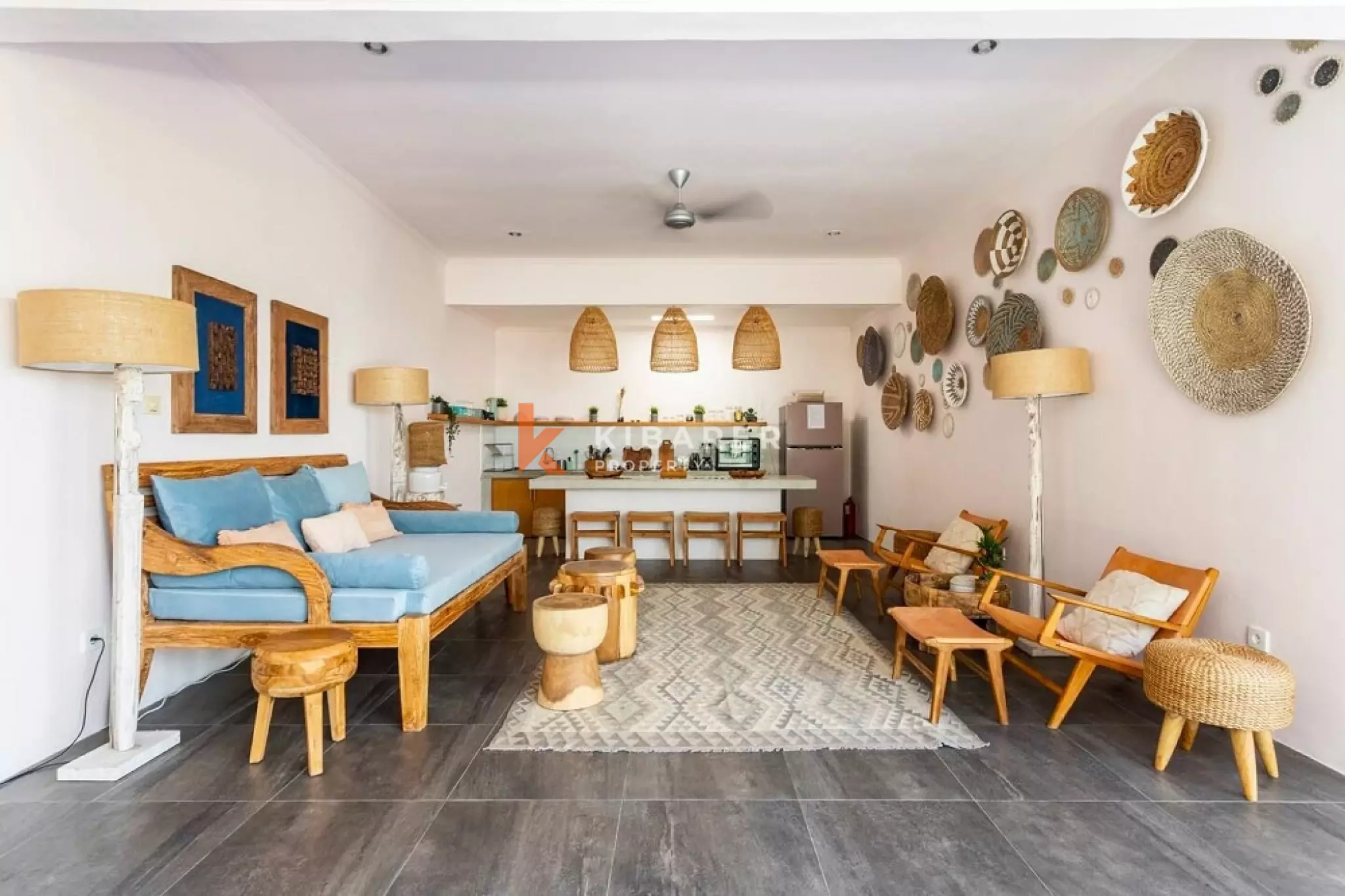 Simply Three-Bedrooms Open Living Villa in Pererenan Area — image 4