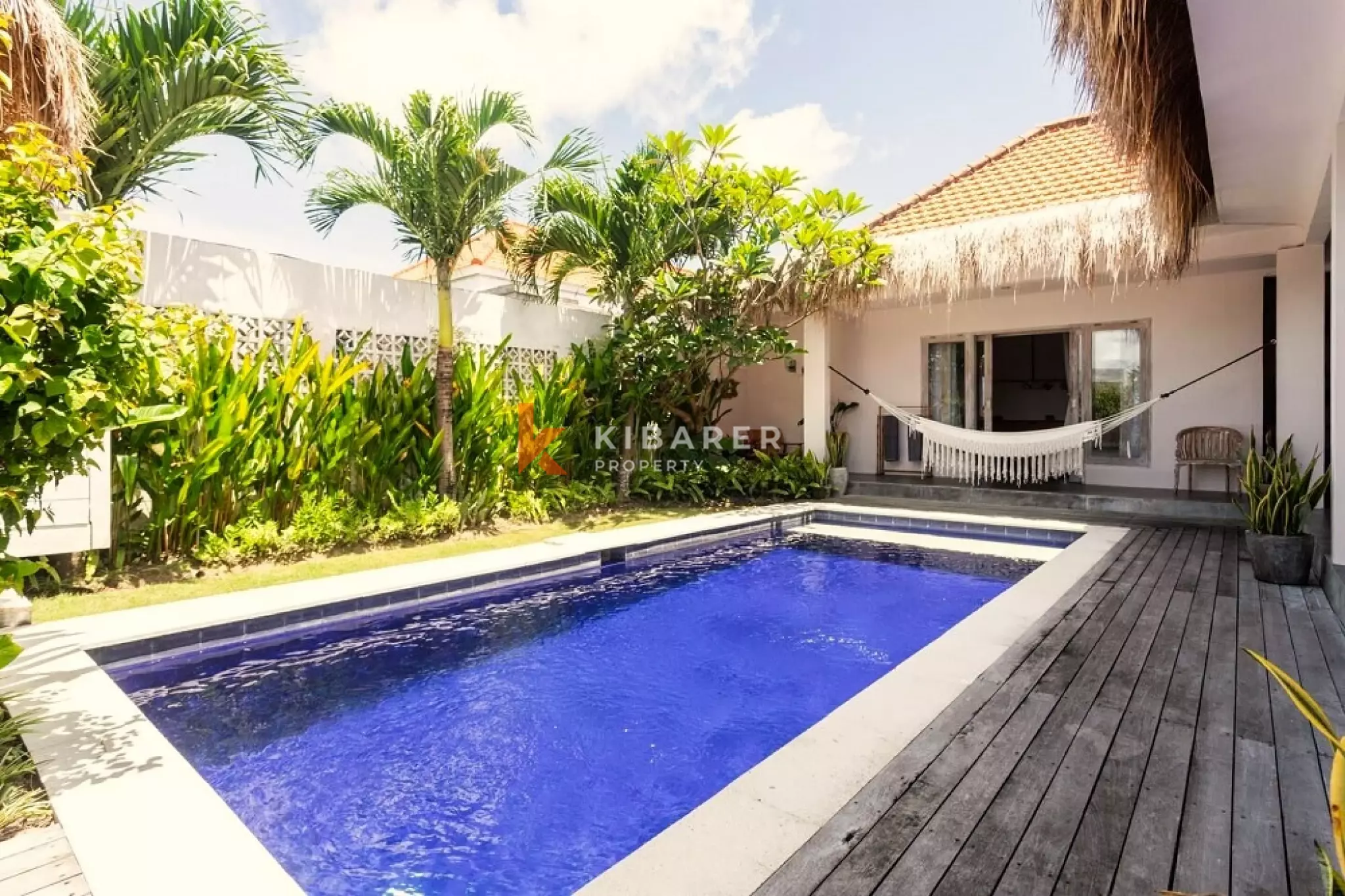 Simply Three-Bedrooms Open Living Villa in Pererenan Area — image 17