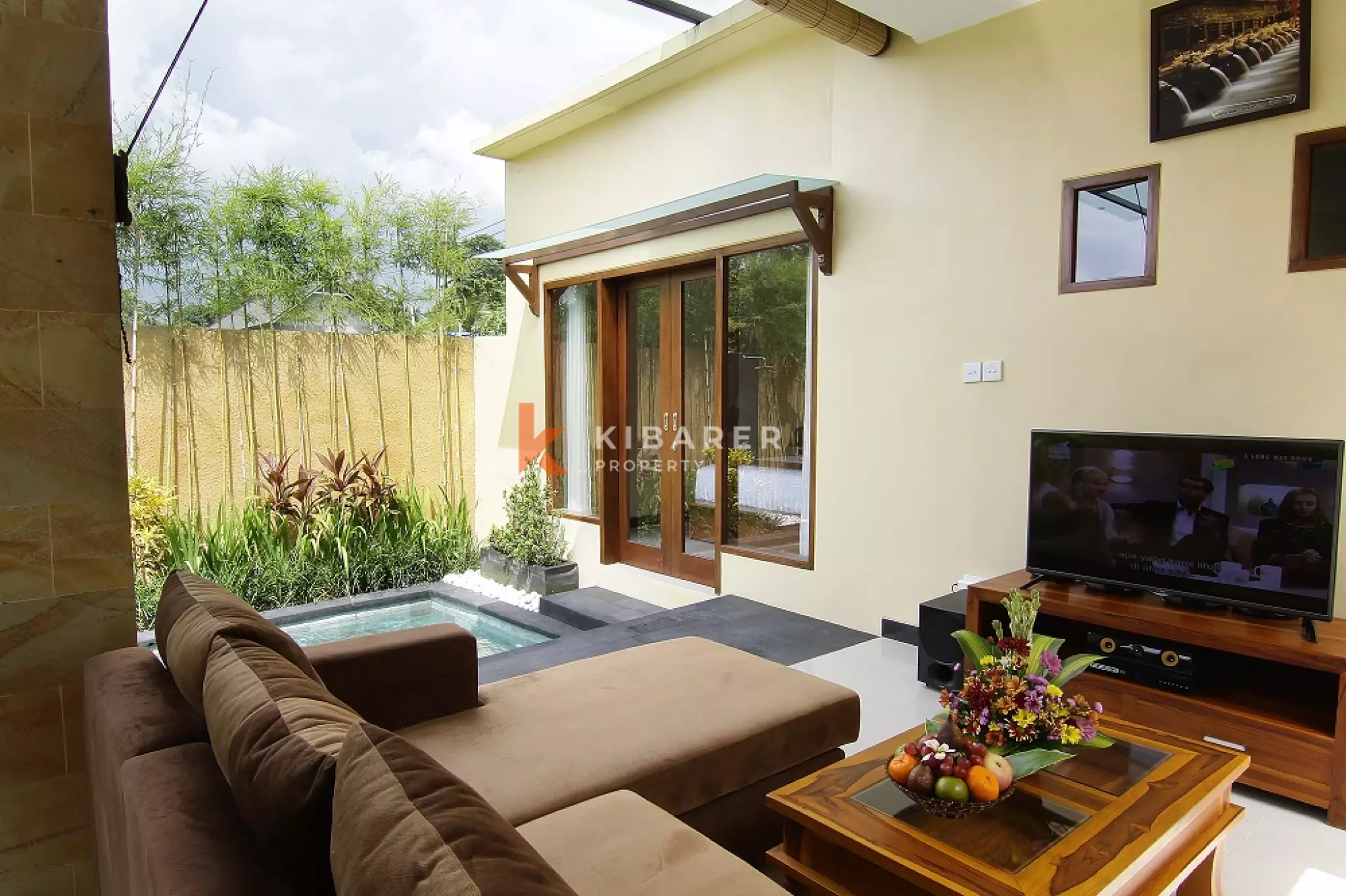One-Bedroom Villa with Single Gate System in Tumbak Bayuh — image 3