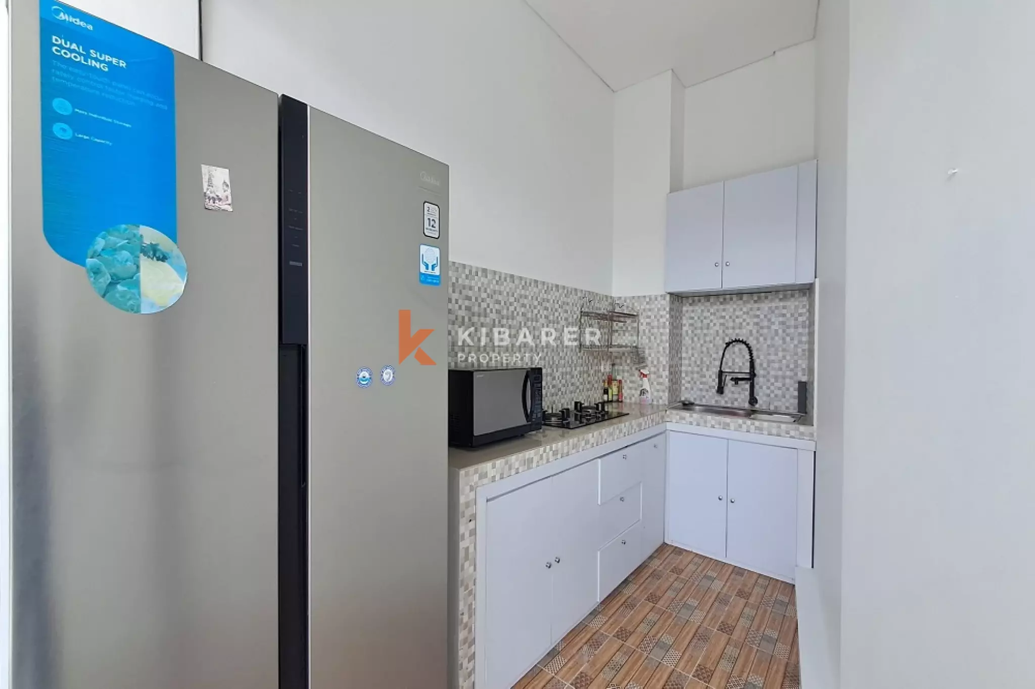 Charming Two-Storey Fully Furnished Three-Bedrooms Villa in Pererenan Area — image 6