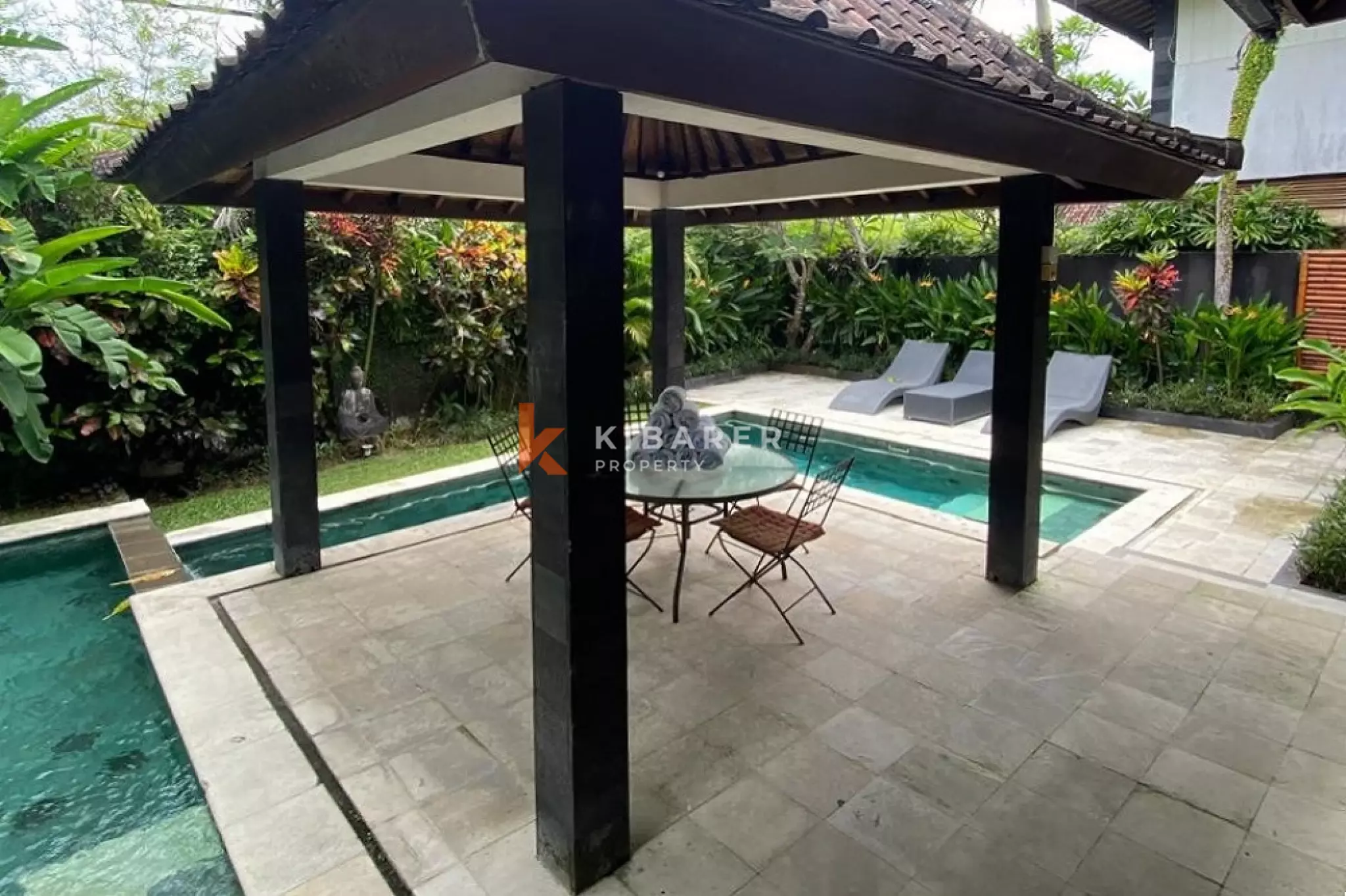 Corner Tropical Serenity Five-Bedrooms Villa in Kerobokan Area — image 2