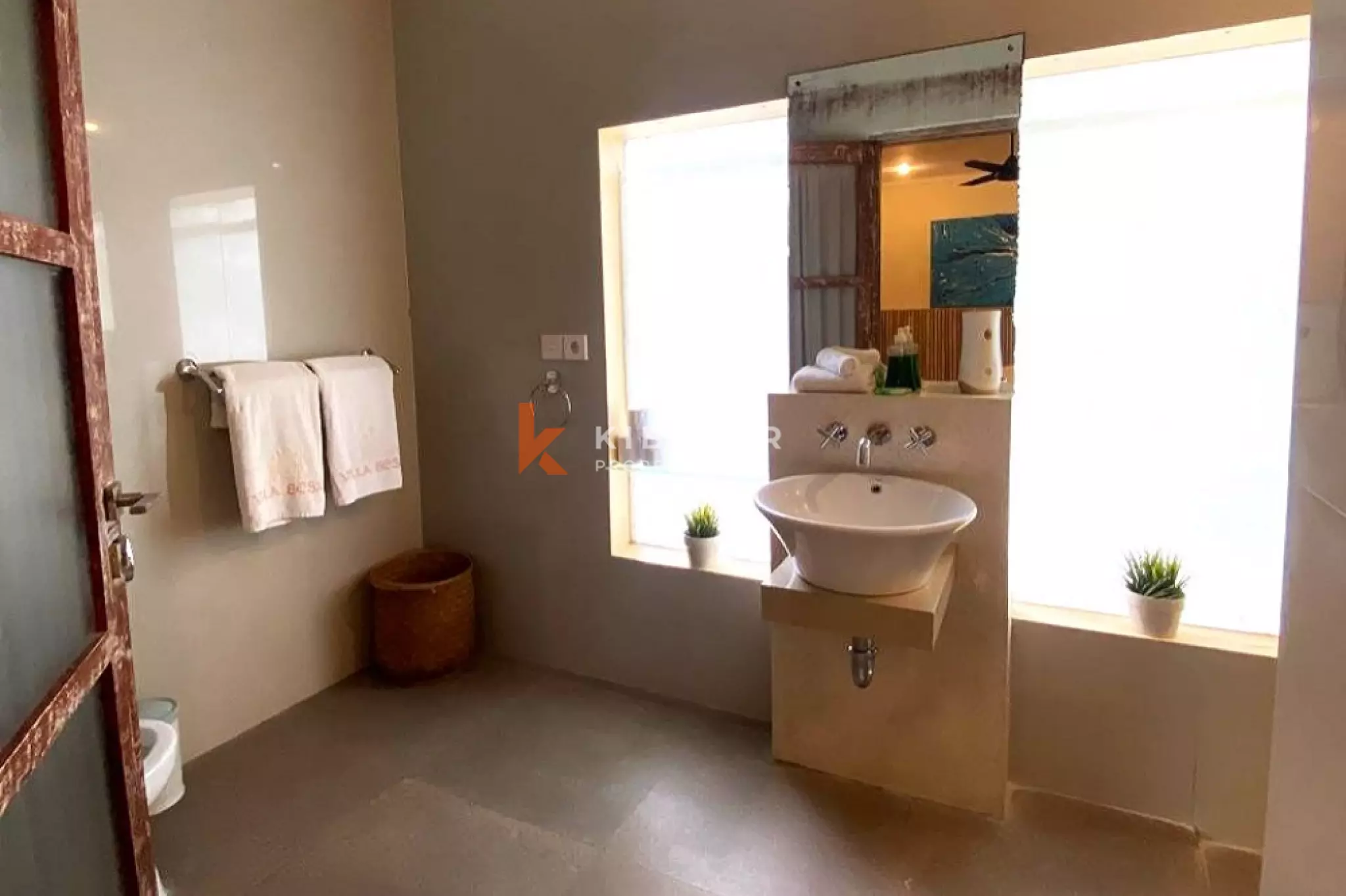 Corner Tropical Serenity Five-Bedrooms Villa in Kerobokan Area — image 11