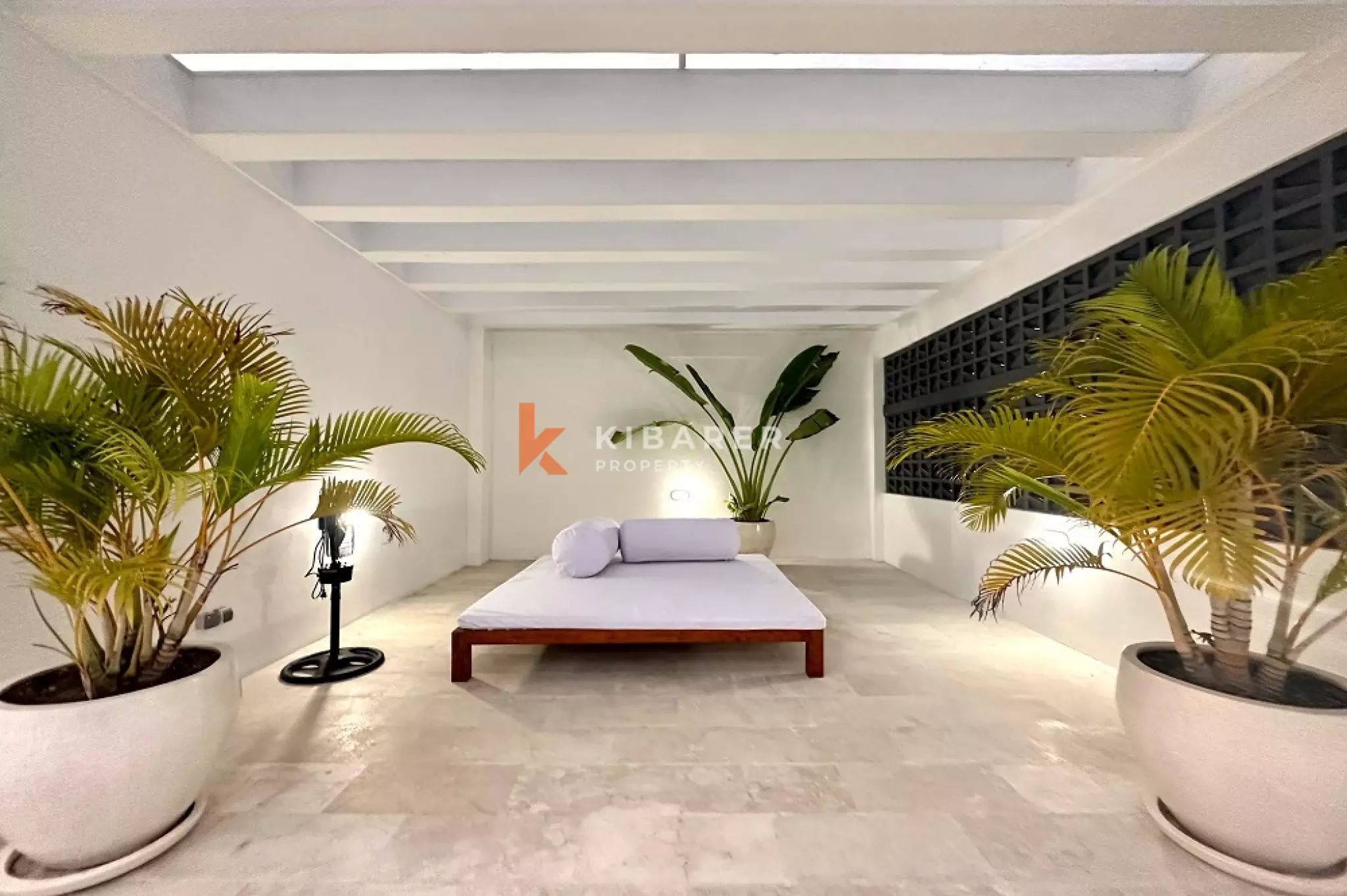 Elegance Four-Bedrooms Enclosed Villa in Tumbak Bayuh Area — image 15