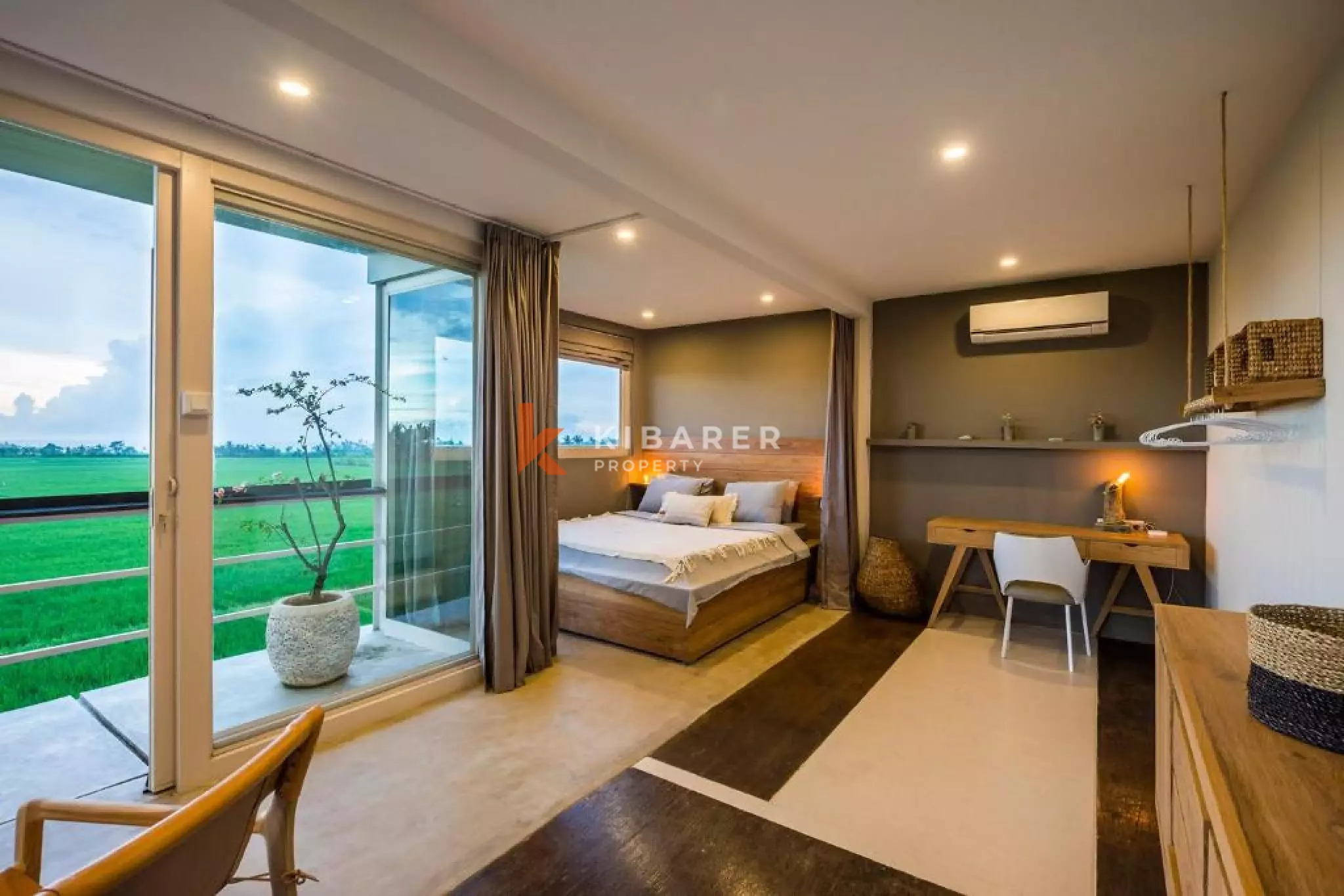 Tranquil Four-Bedroom Villa in Kedungu — image 15