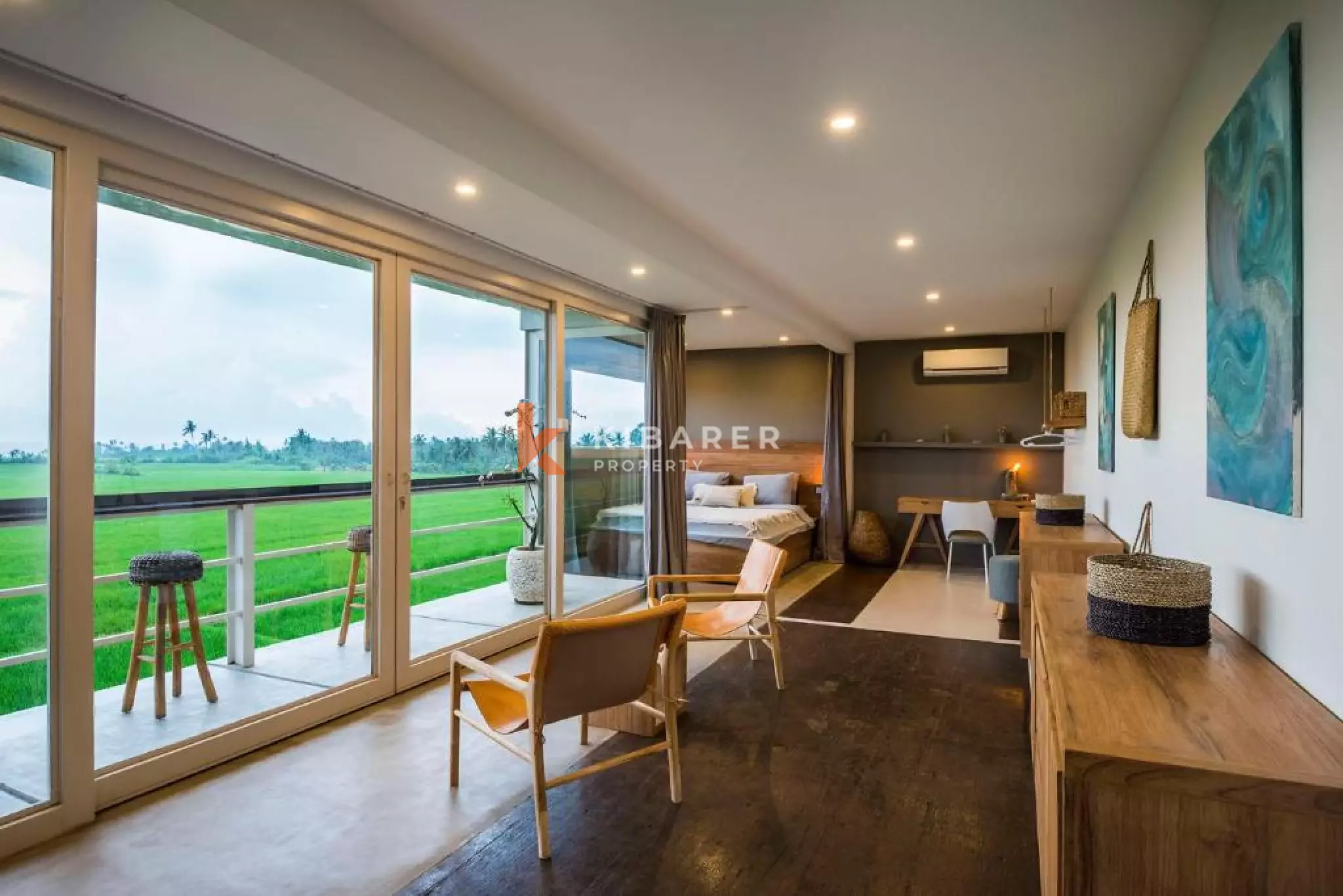 Tranquil Four-Bedroom Villa in Kedungu — image 17