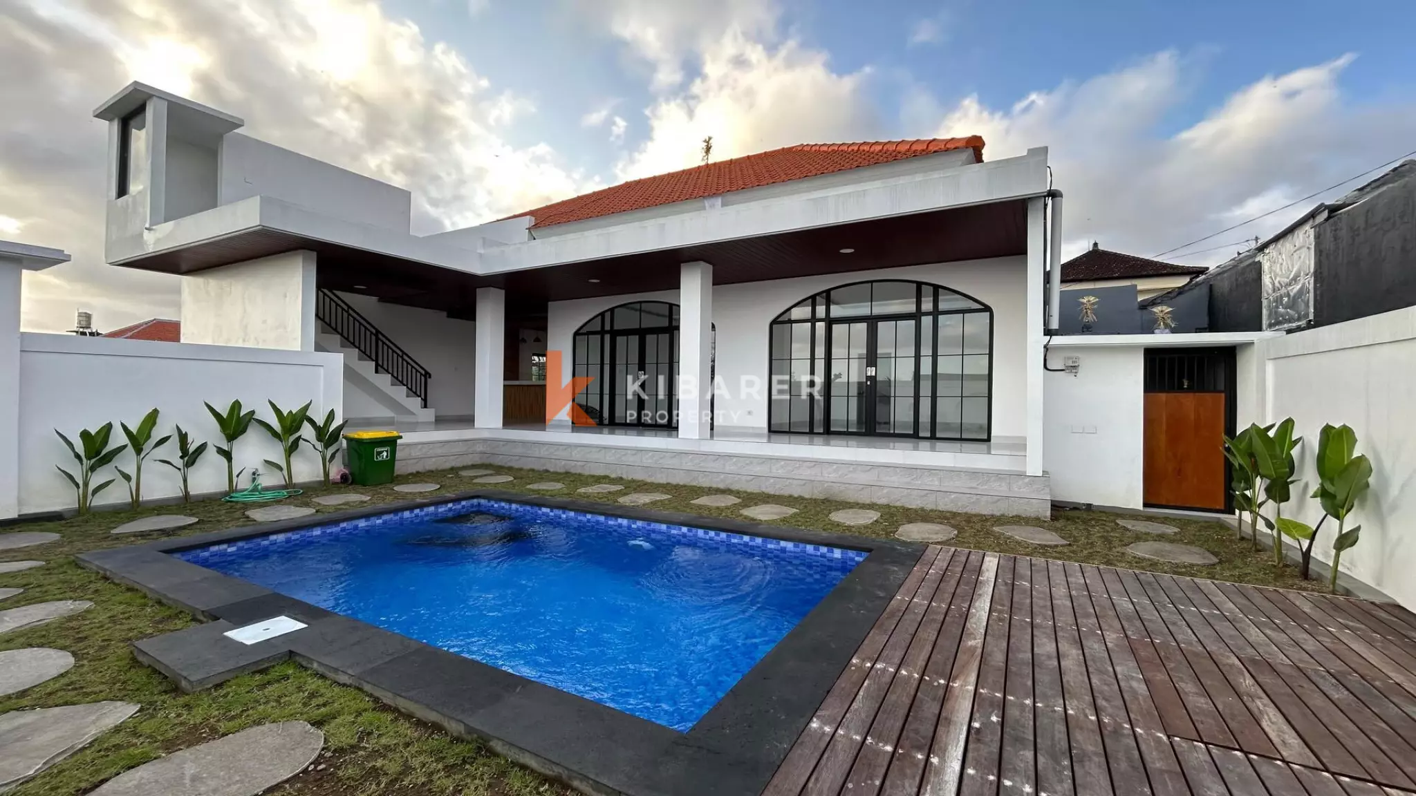 Charming Two-Bedroom Unfurnished Villa with Private Pool in Padonan — image 1