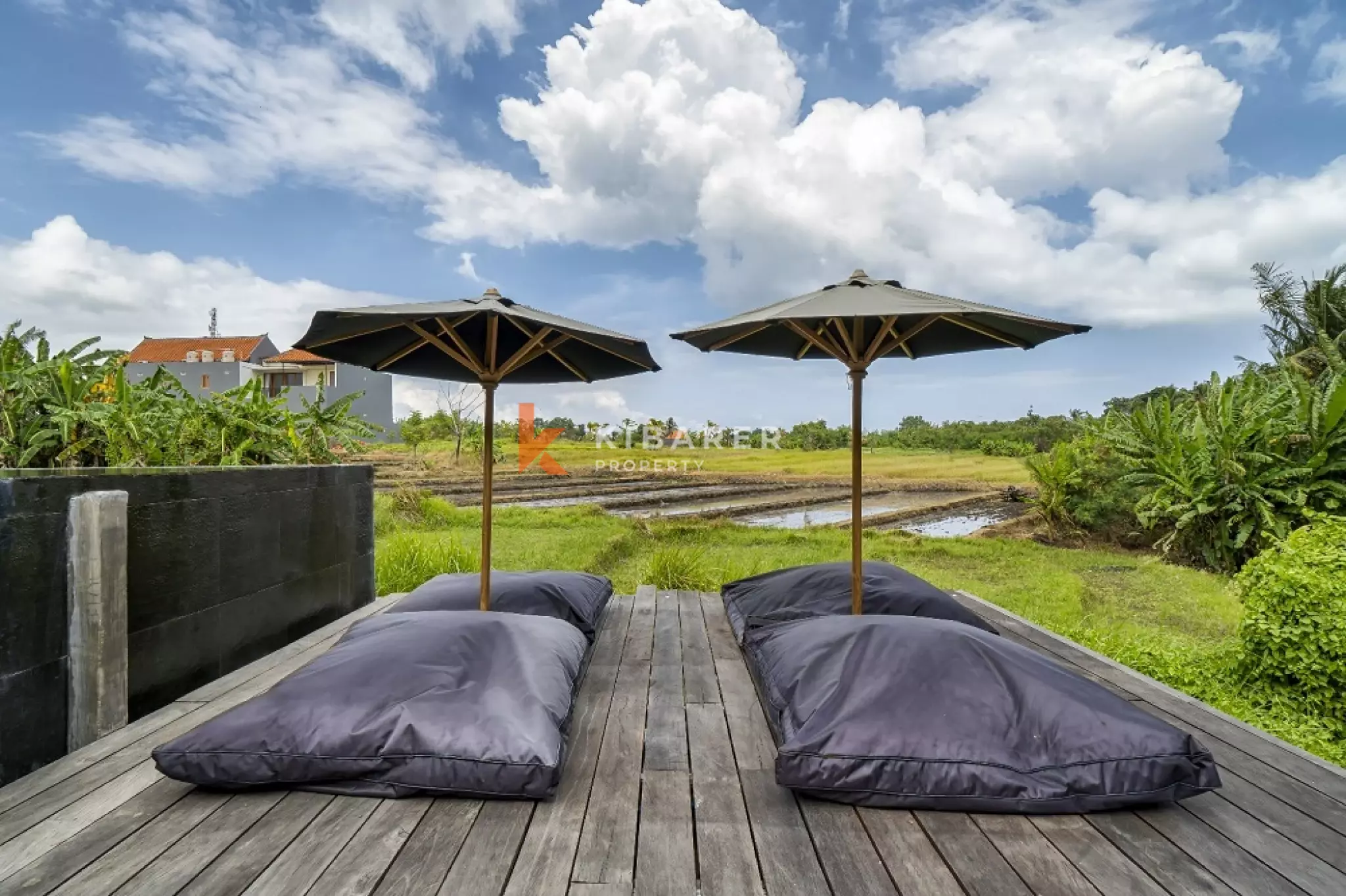Open Four-Bedroom Villa with Rice Field Views in Tabanan — image 10
