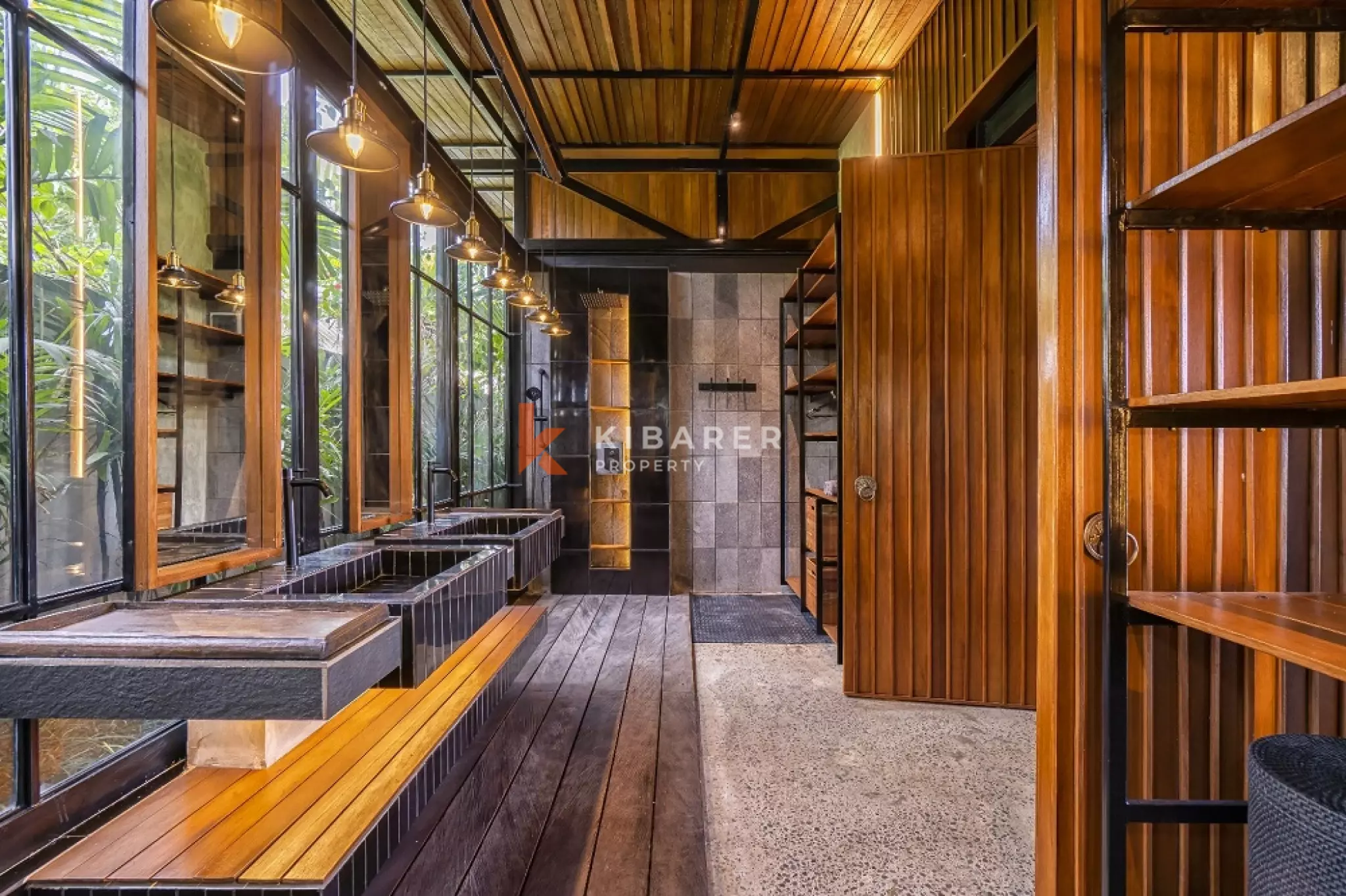 Open Four-Bedroom Villa with Rice Field Views in Tabanan — image 11