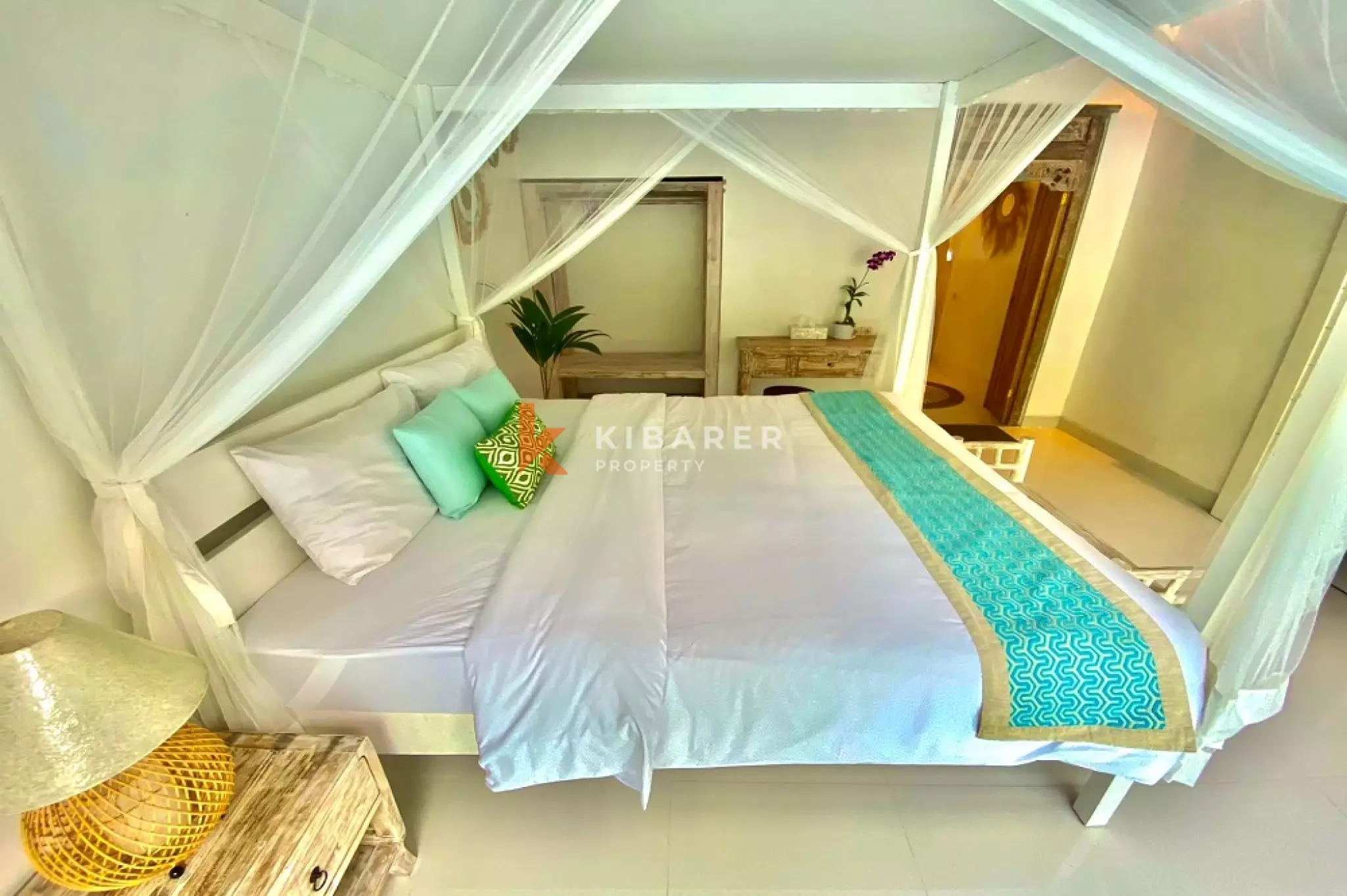 Three-Bedroom House with River View and Open Living Space in Canggu — image 6