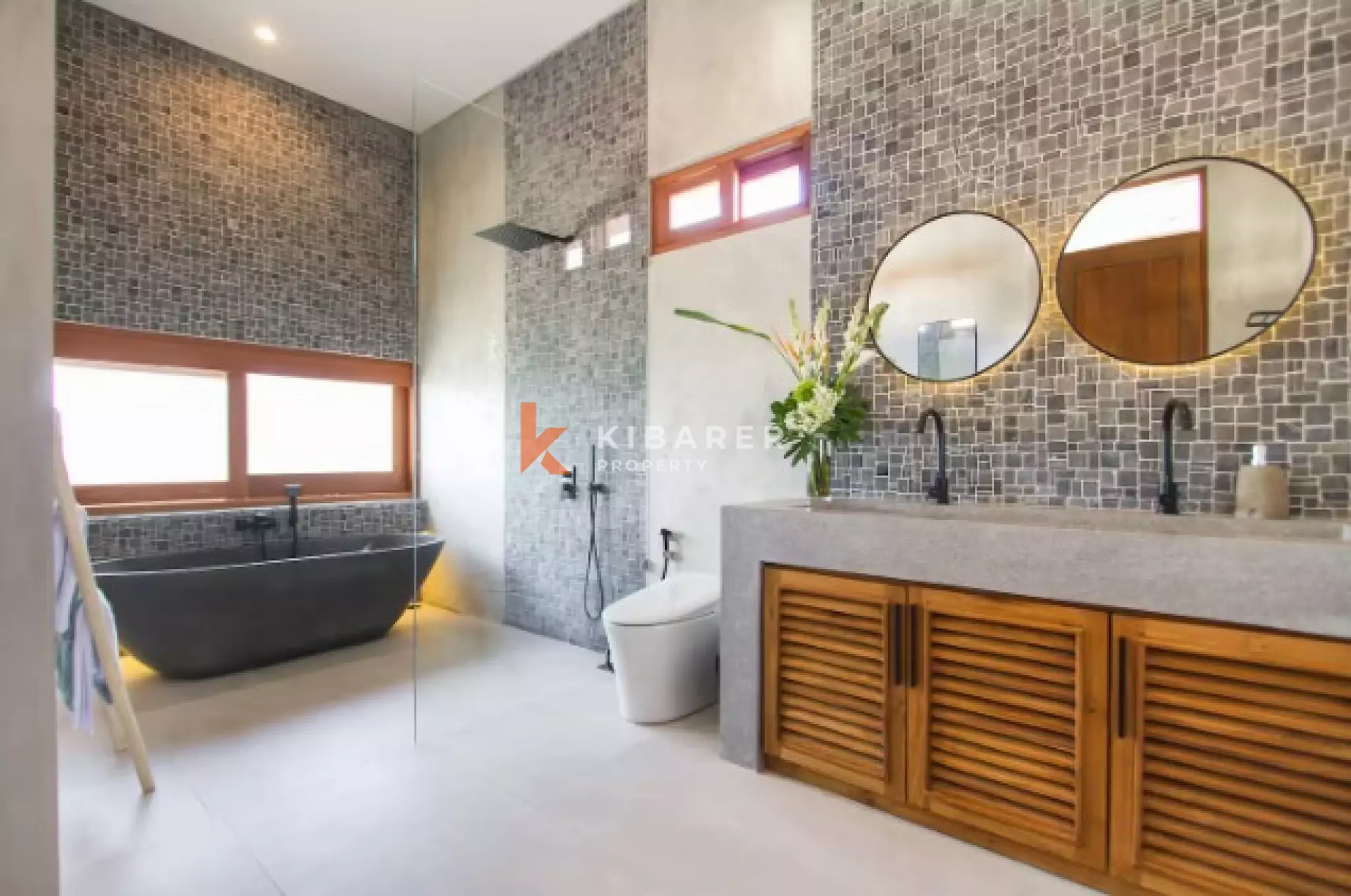 4BR Villa for Rent in Cemagi, Bali — image 17