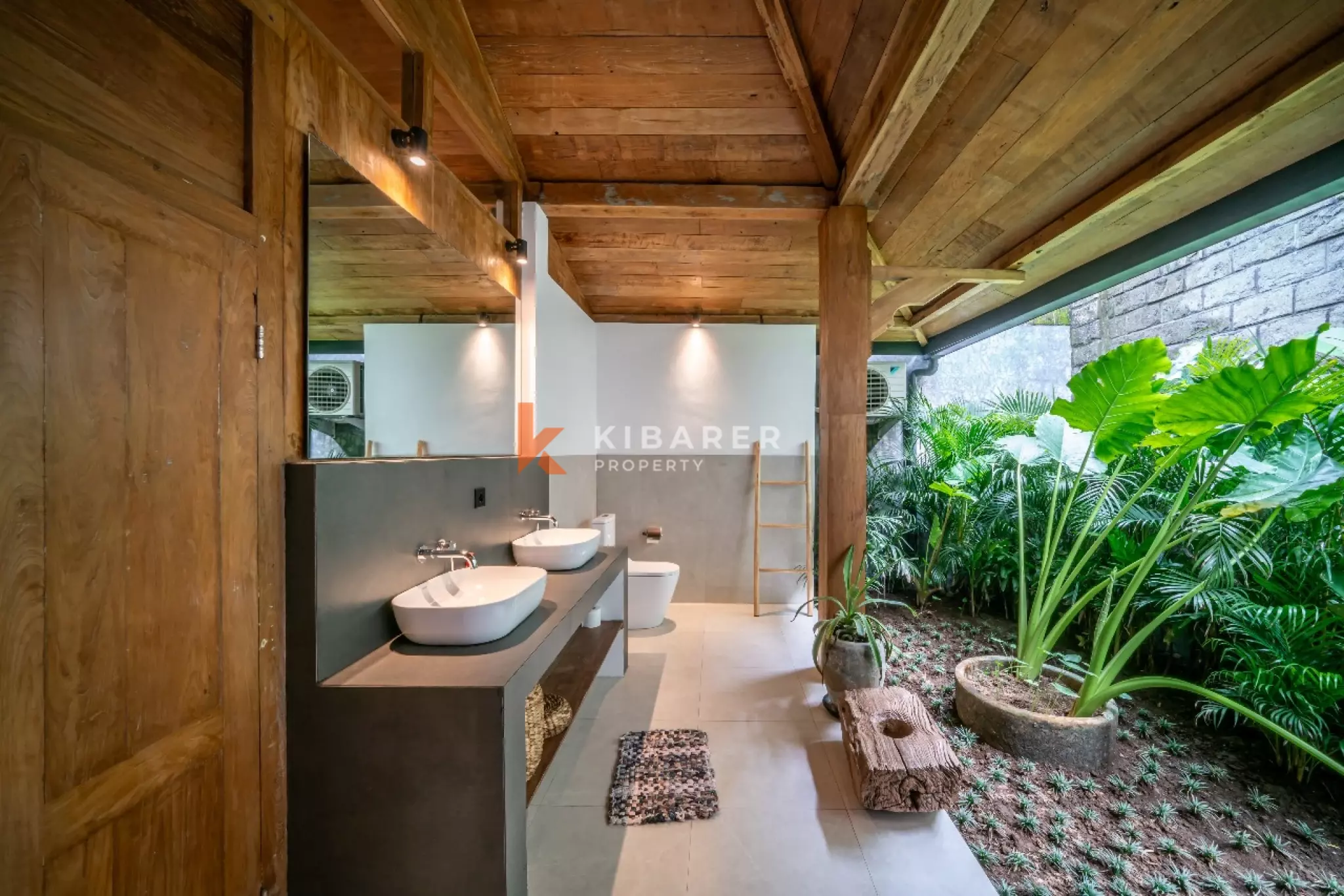 Charming Joglo-Style Three-Bedroom Villa in Quiet Canggu Location — image 14
