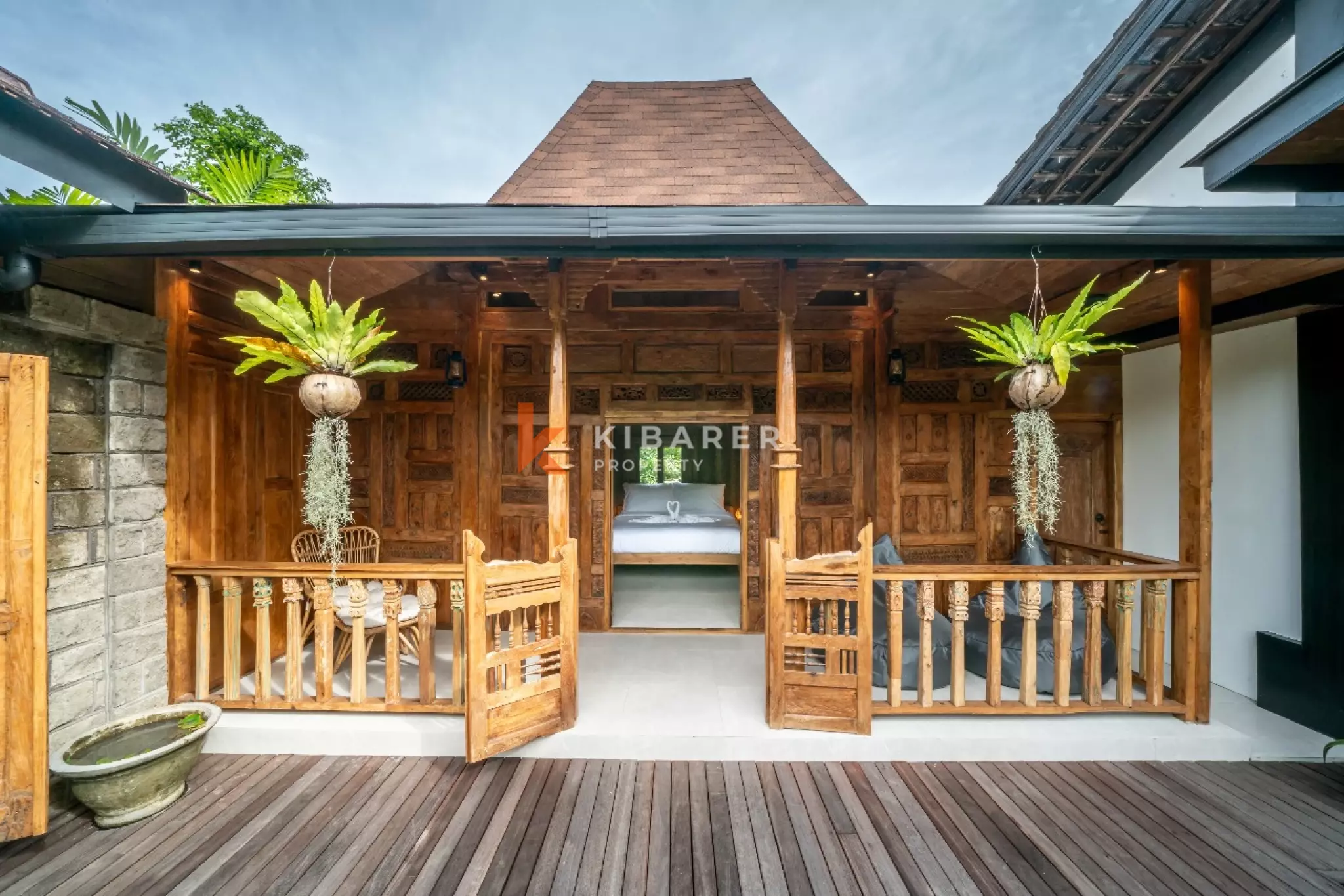 Charming Joglo-Style Three-Bedroom Villa in Quiet Canggu Location — image 4