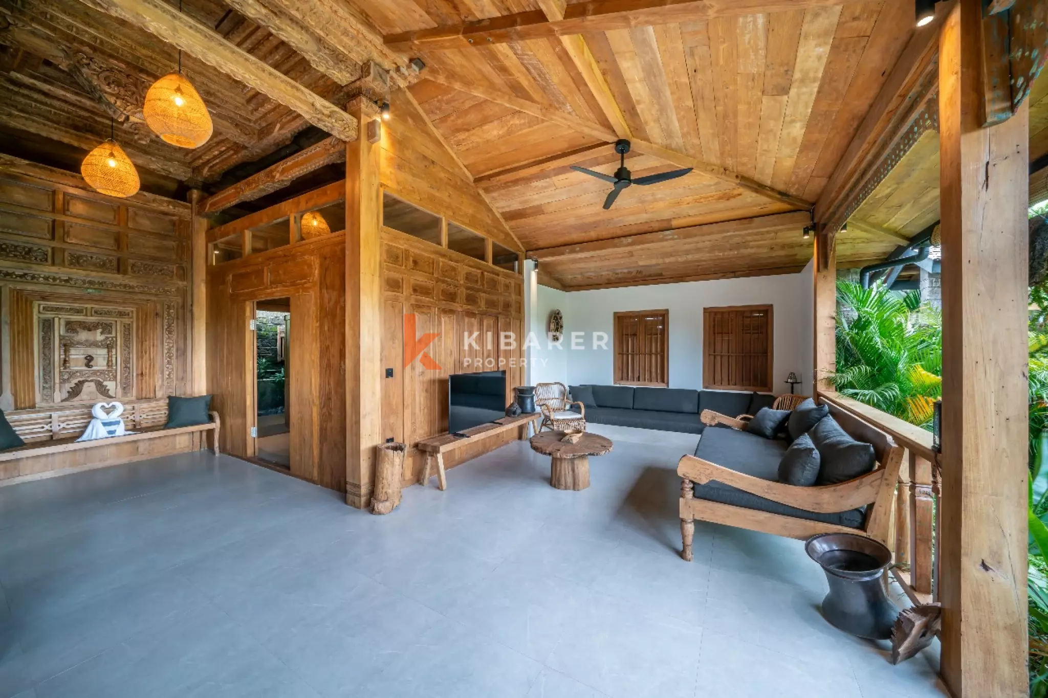 Charming Joglo-Style Three-Bedroom Villa in Quiet Canggu Location — image 10