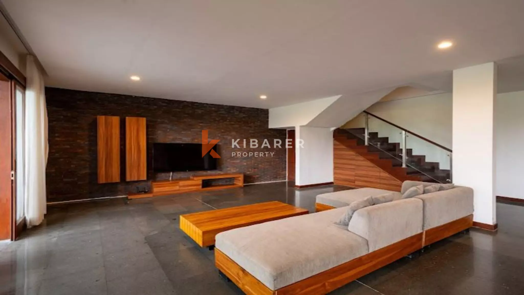 Beautiful Three Bedrooms Villa In Cemagi — image 3