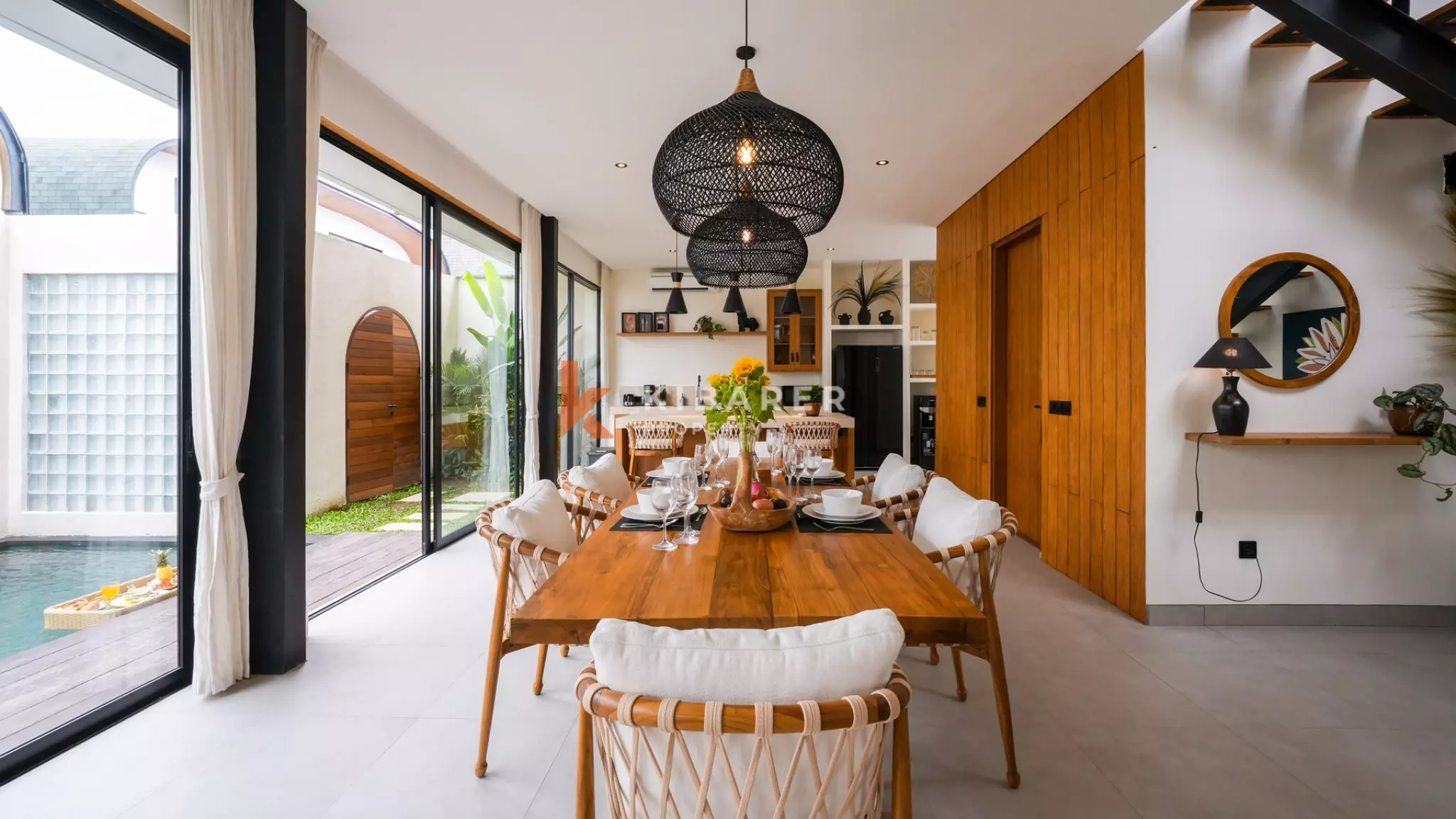 Stunning 2-Bedroom Villa with Rice Field Views in Peaceful Cemagi Area — image 10