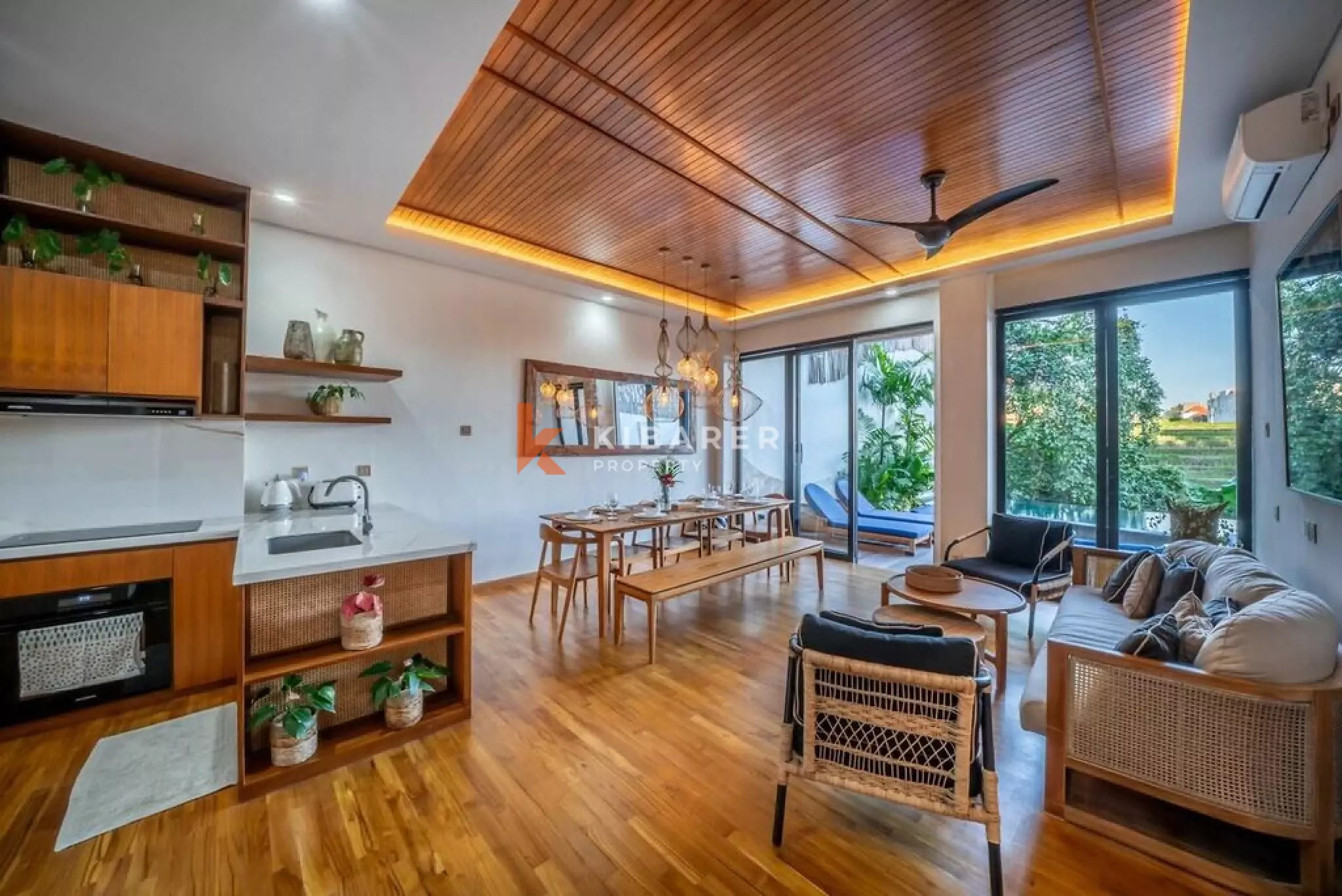 4BR Villa for Rent in Pererenan, Bali — image 8