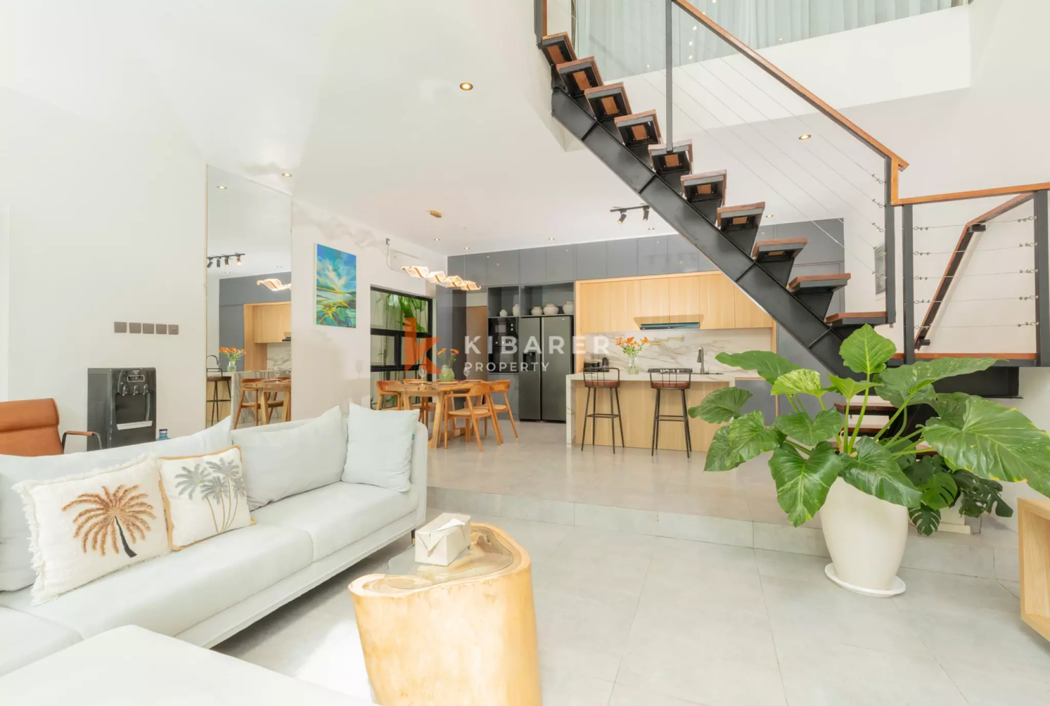 Modern Two Bedroom Villa with Private Enclosed Living in Canggu — image 18