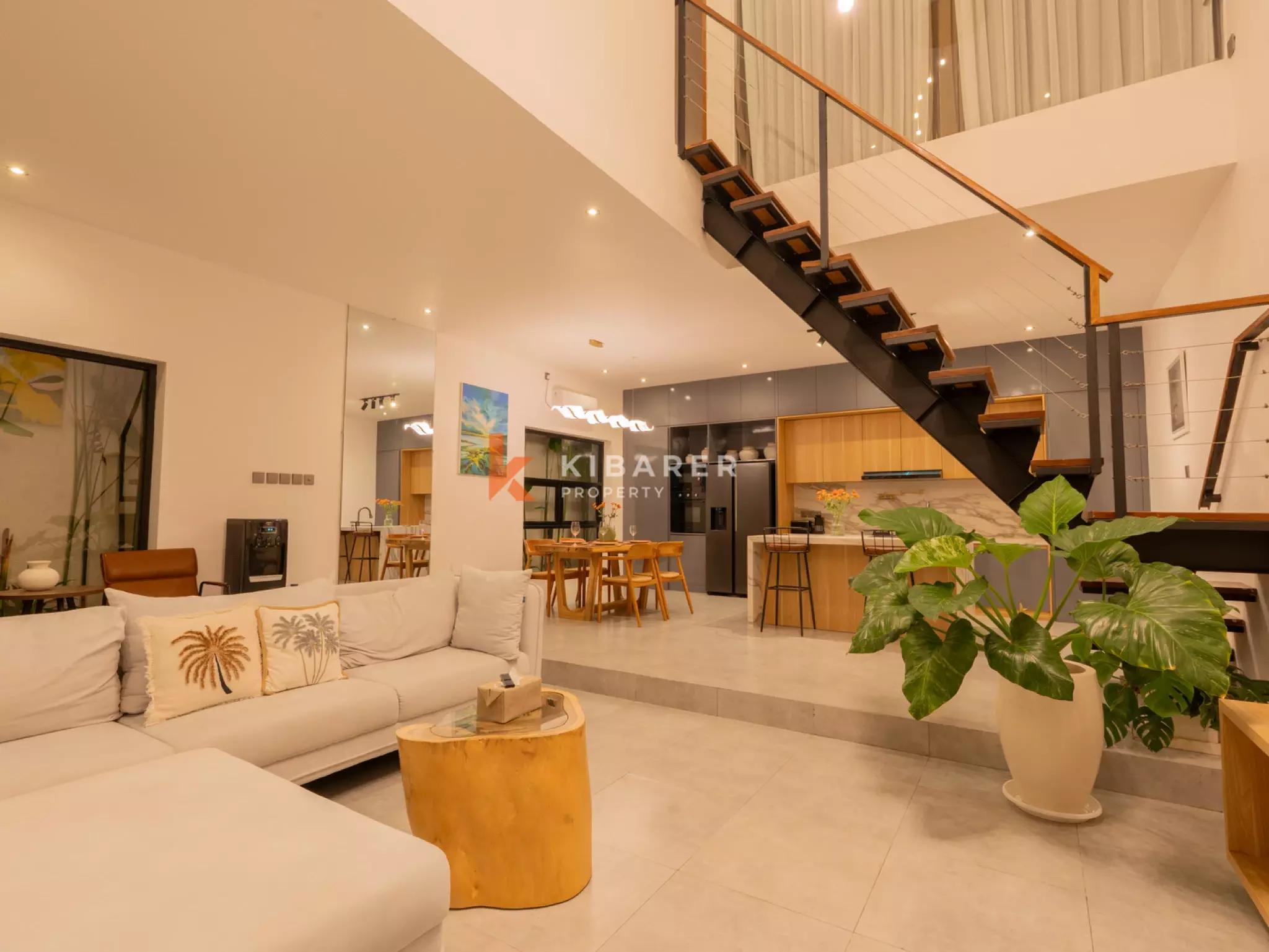 Modern Two Bedroom Villa with Private Enclosed Living in Canggu — image 4