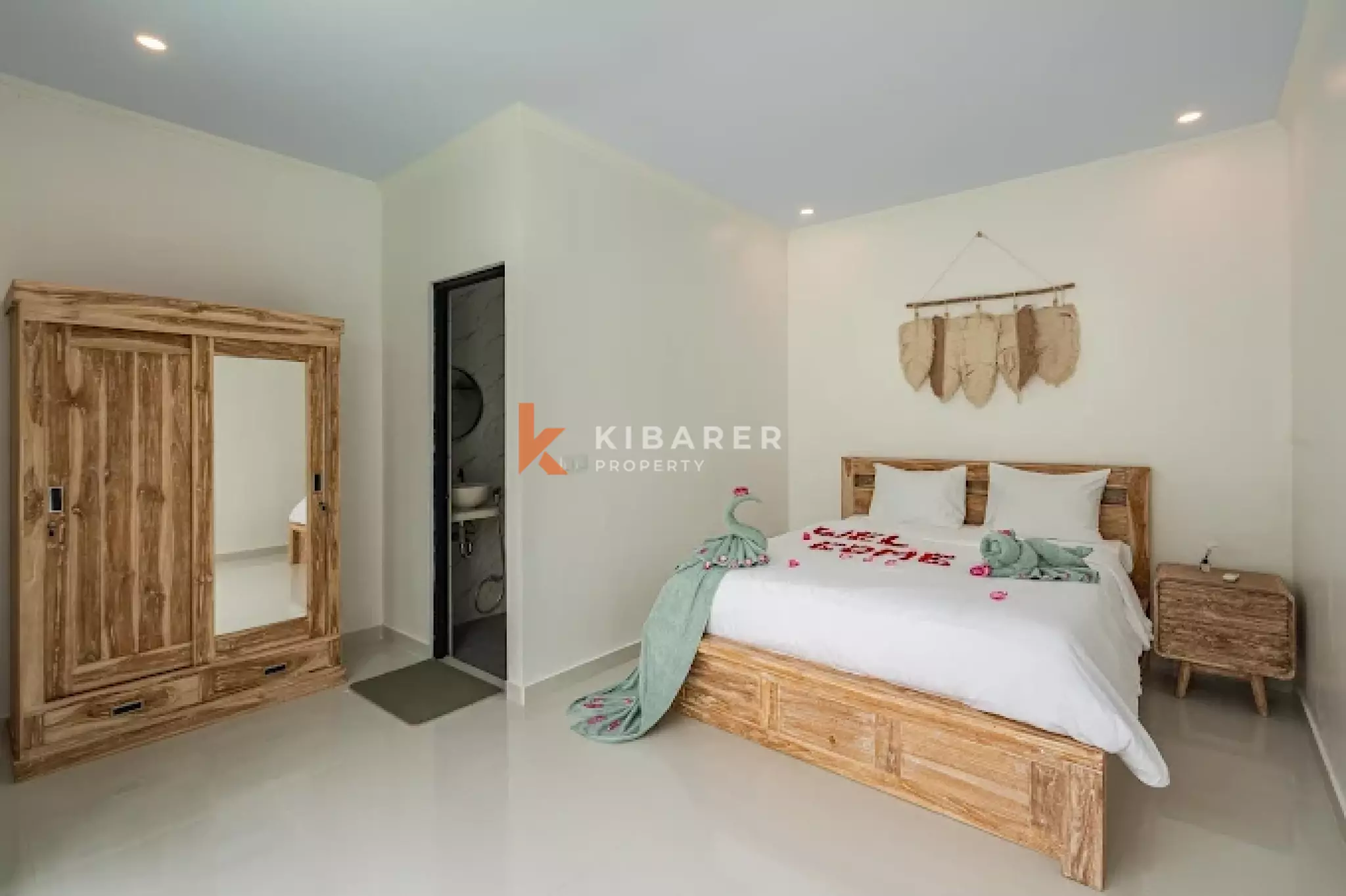 4BR Villa for Rent in Canggu, Bali — image 15