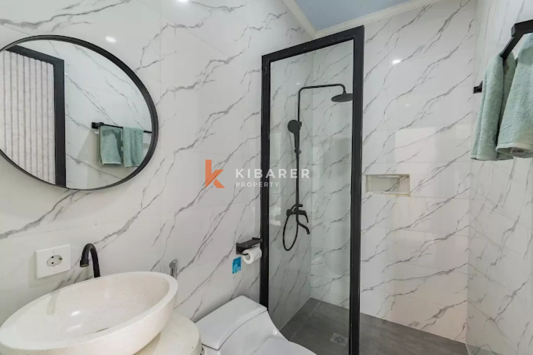 4BR Villa for Rent in Canggu, Bali — image 10