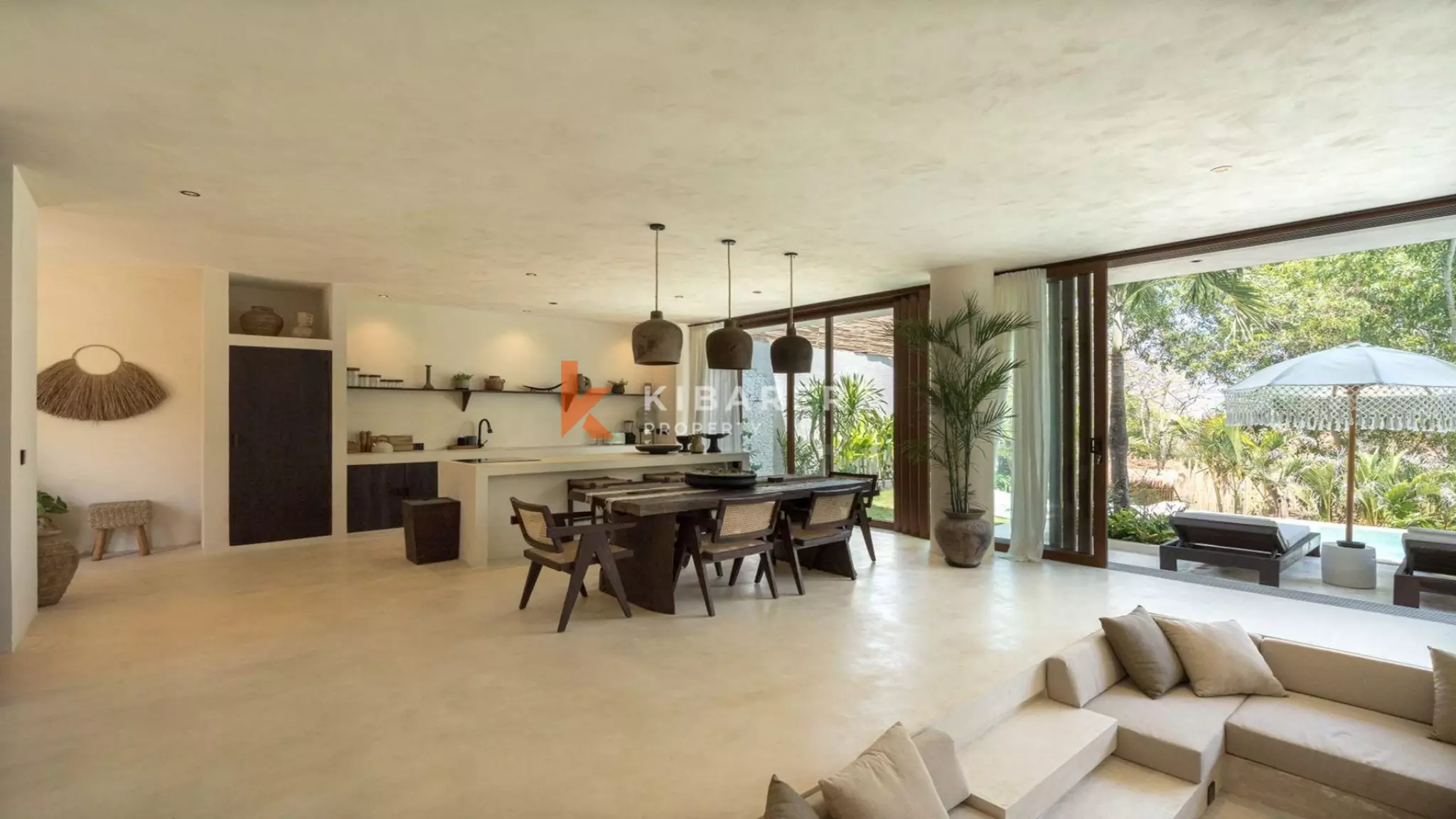 Bohemian-Chic Three Bedroom Villa with Rooftop Ocean and Sunset Views in Uluwatu — image 13