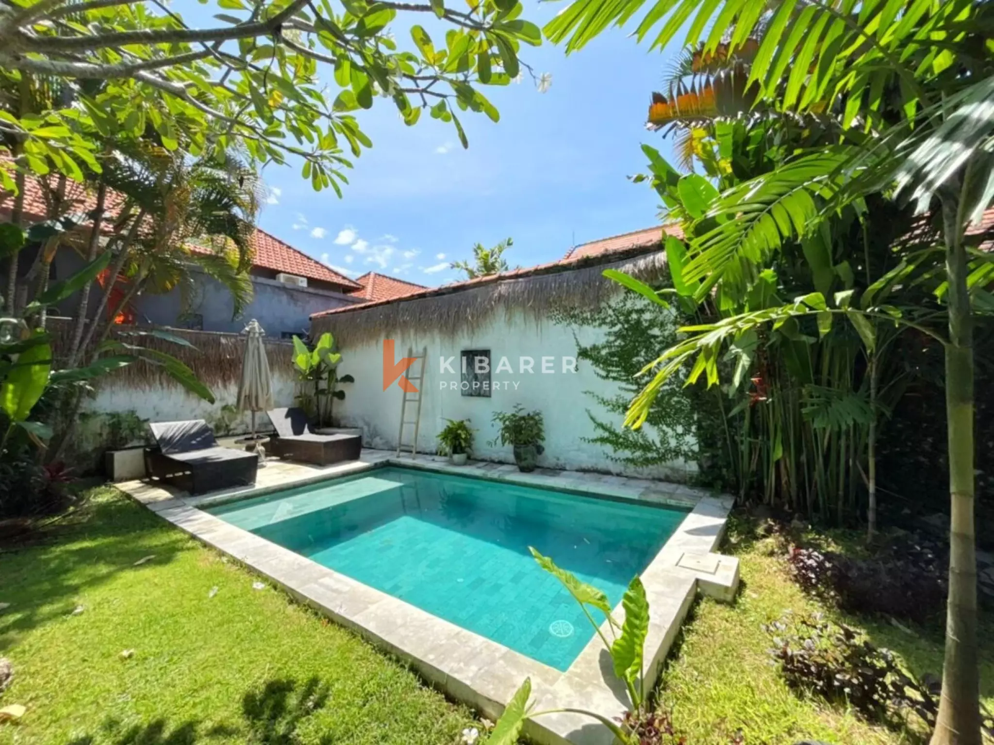 Two Bedroom Private Garden Villa in Batu Bolong — image 6
