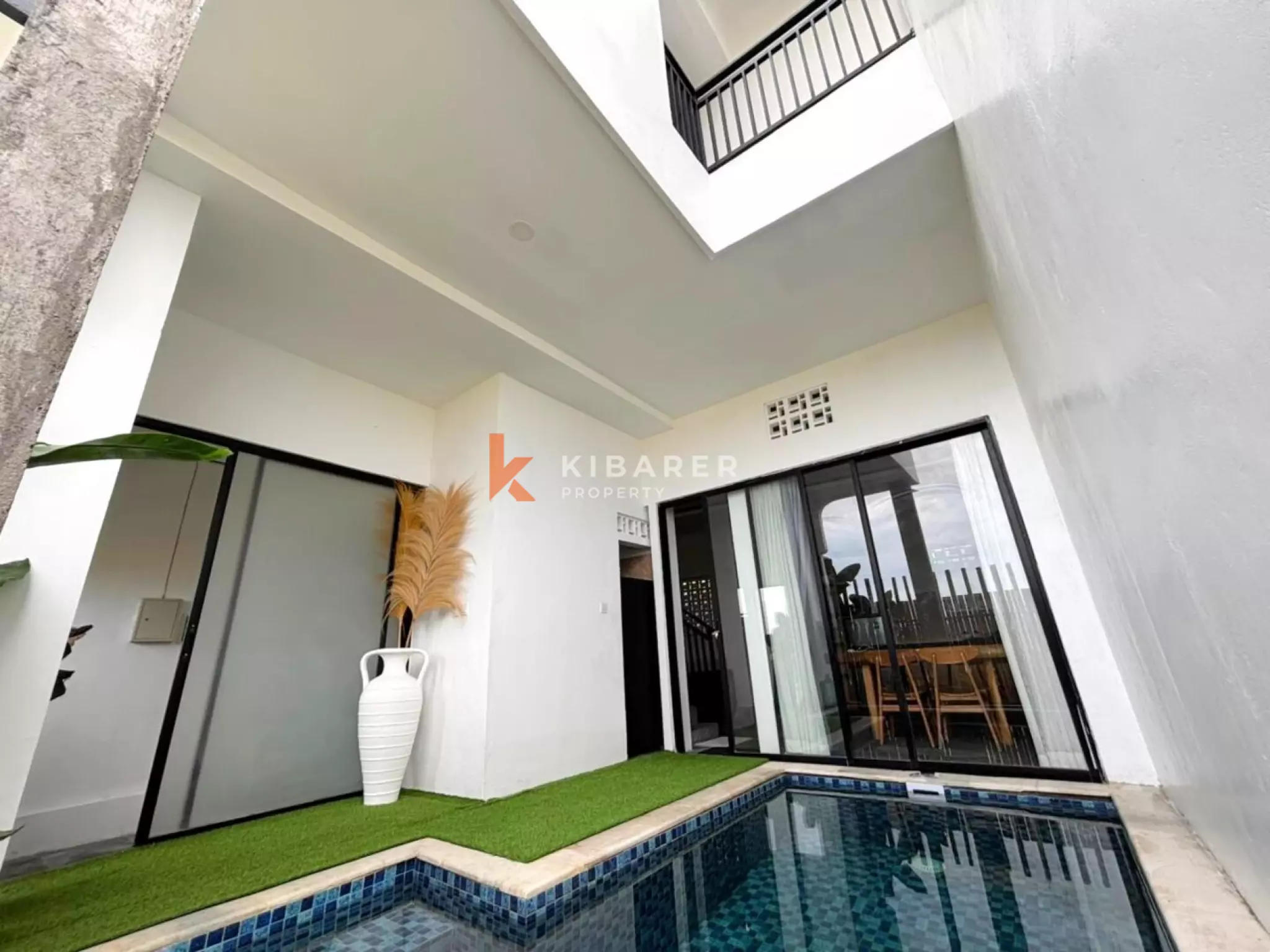 Three Bedrooms Enclosed Living Villa in Munggu — image 1