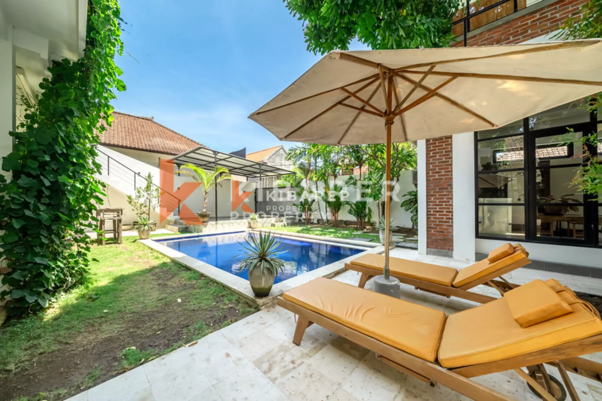 Exclusive Modern Villa with Five Bedrooms in Umalas — image 10