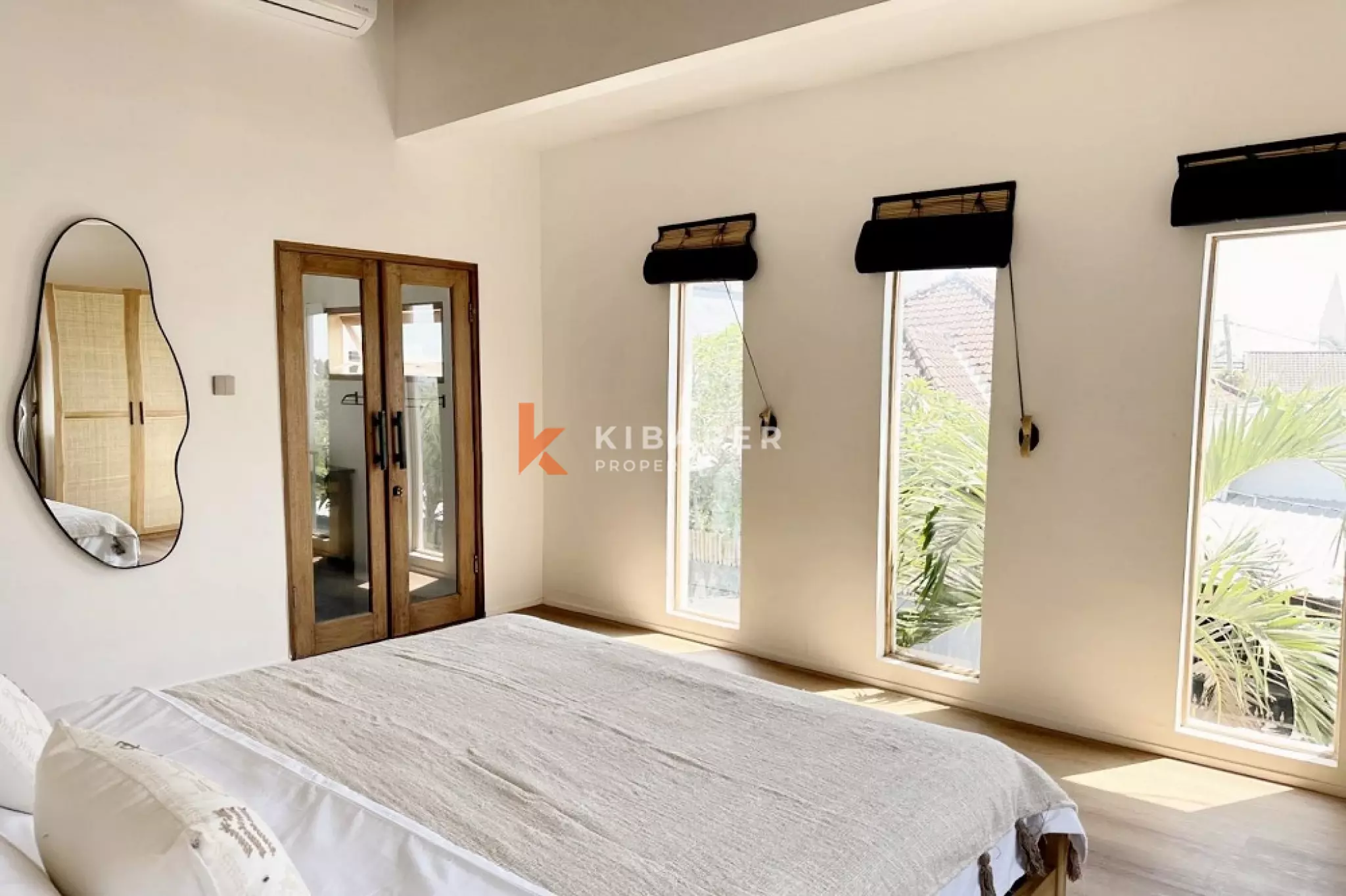 Mediterranean Style Three-Bedroom Gated Villa in Berawa — image 16